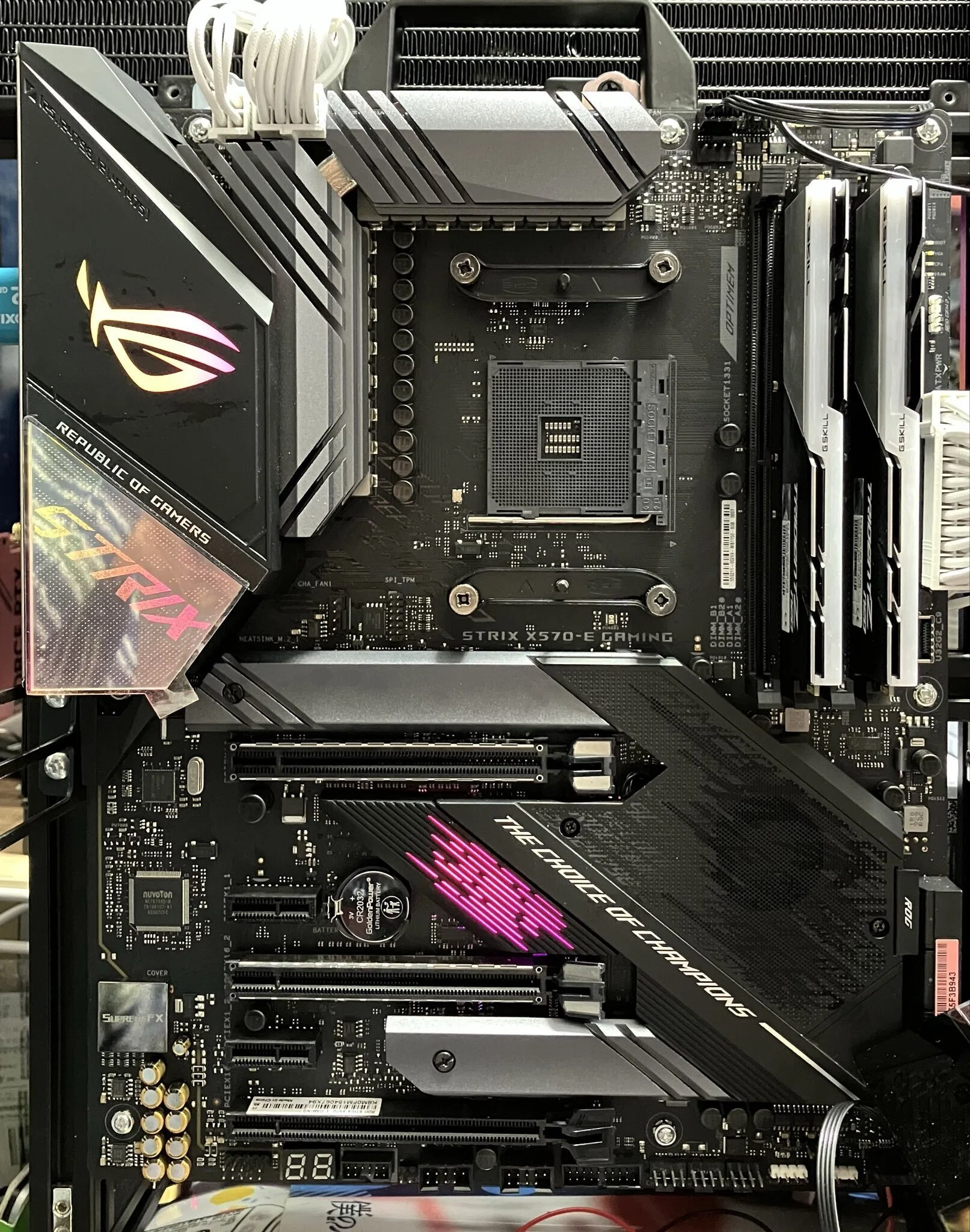 ASUSのX570マザボのBIOS更新に苦労した話｜Wiz．