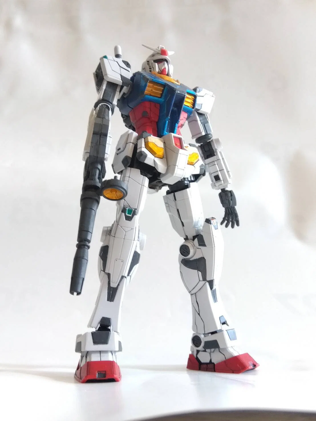 1/144 大阪万博ガンダム（バンダイS）#9～完成！｜はりす筆塗りぷらも