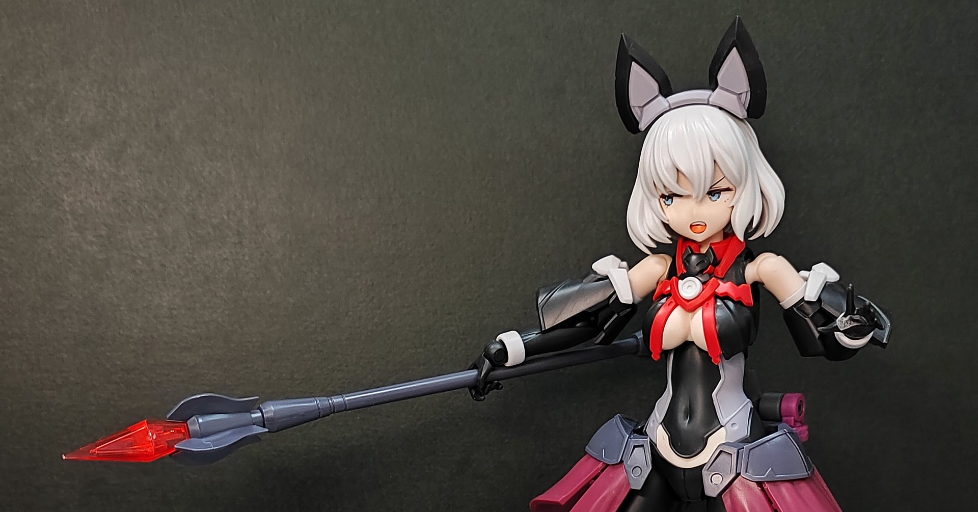 30MF発売前に無計画に買った30MSを30MFベースの脳内ファンタジー世界に
