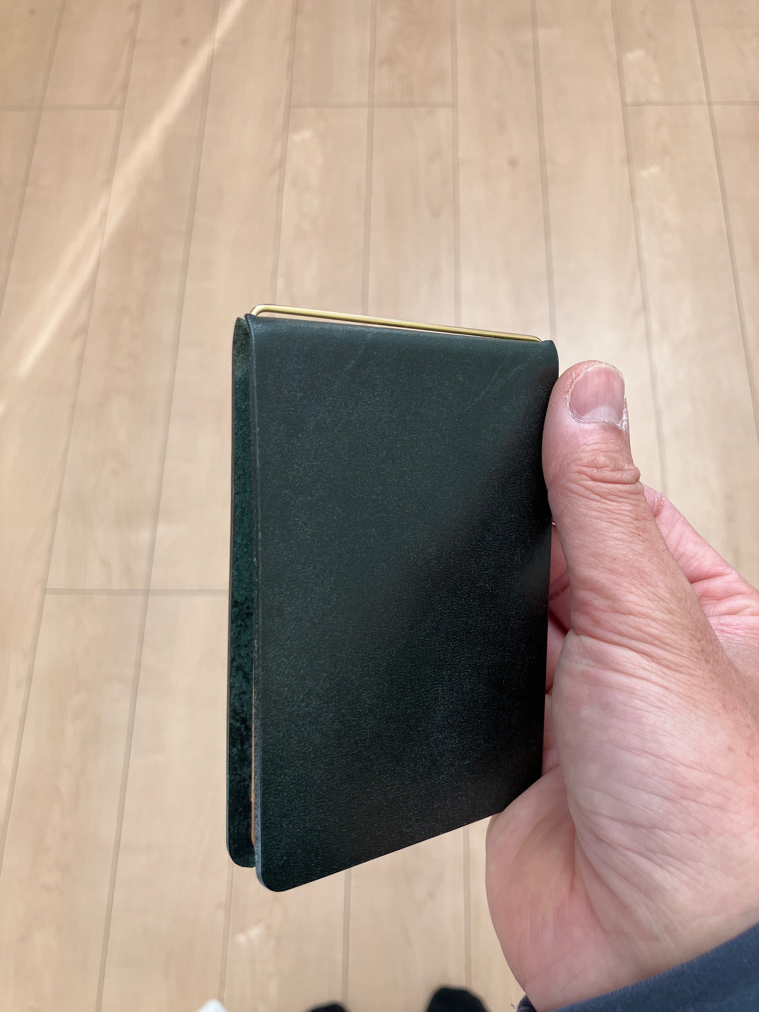 ミニマルを追求したオシャレなメモ帳【Hooking memo】のご紹介｜jen