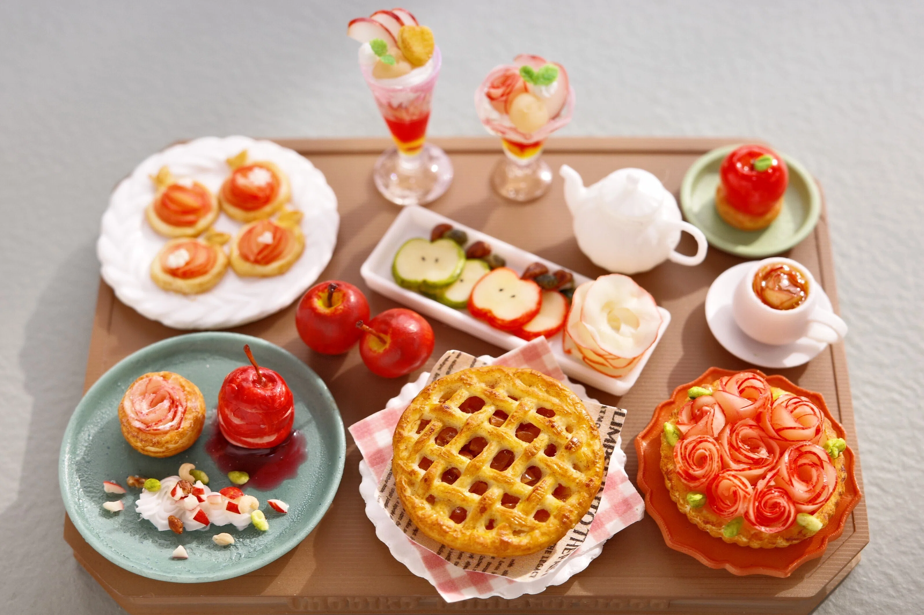 アップルパイ・デラックス🍎｜ちょび子のミニチュアフード