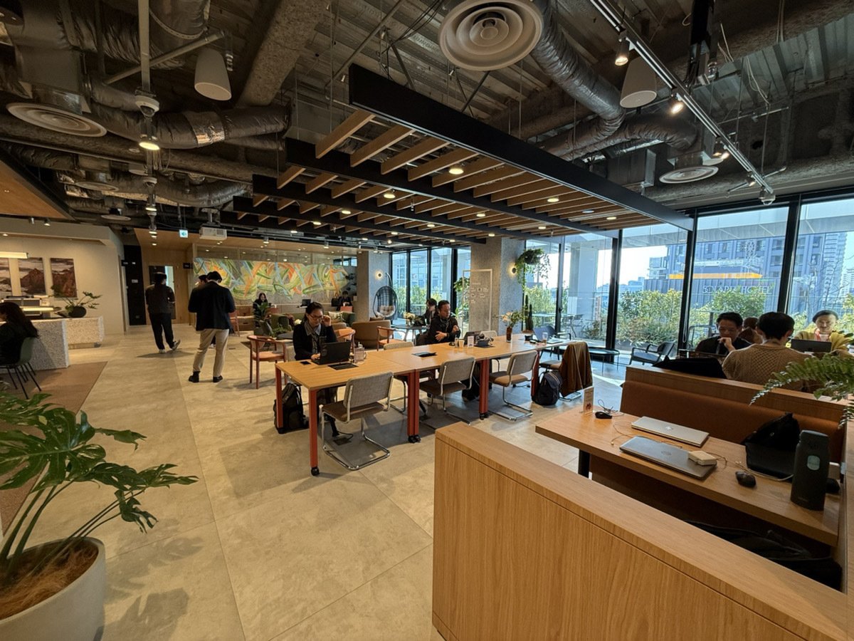 オフィスツアー#4】大阪支店を移転しました！｜NEXT TECHNOLOGYの公式note