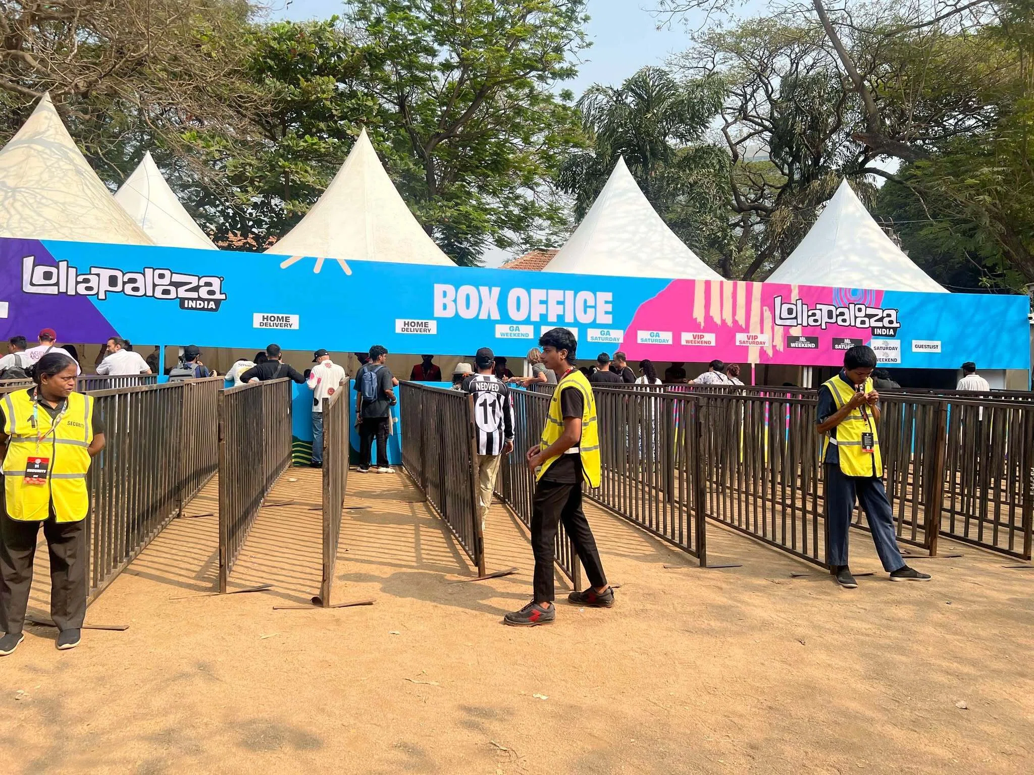 藤井風紀行～Lollapalooza India 2026～｜アオキシゲユキ（アフリカ