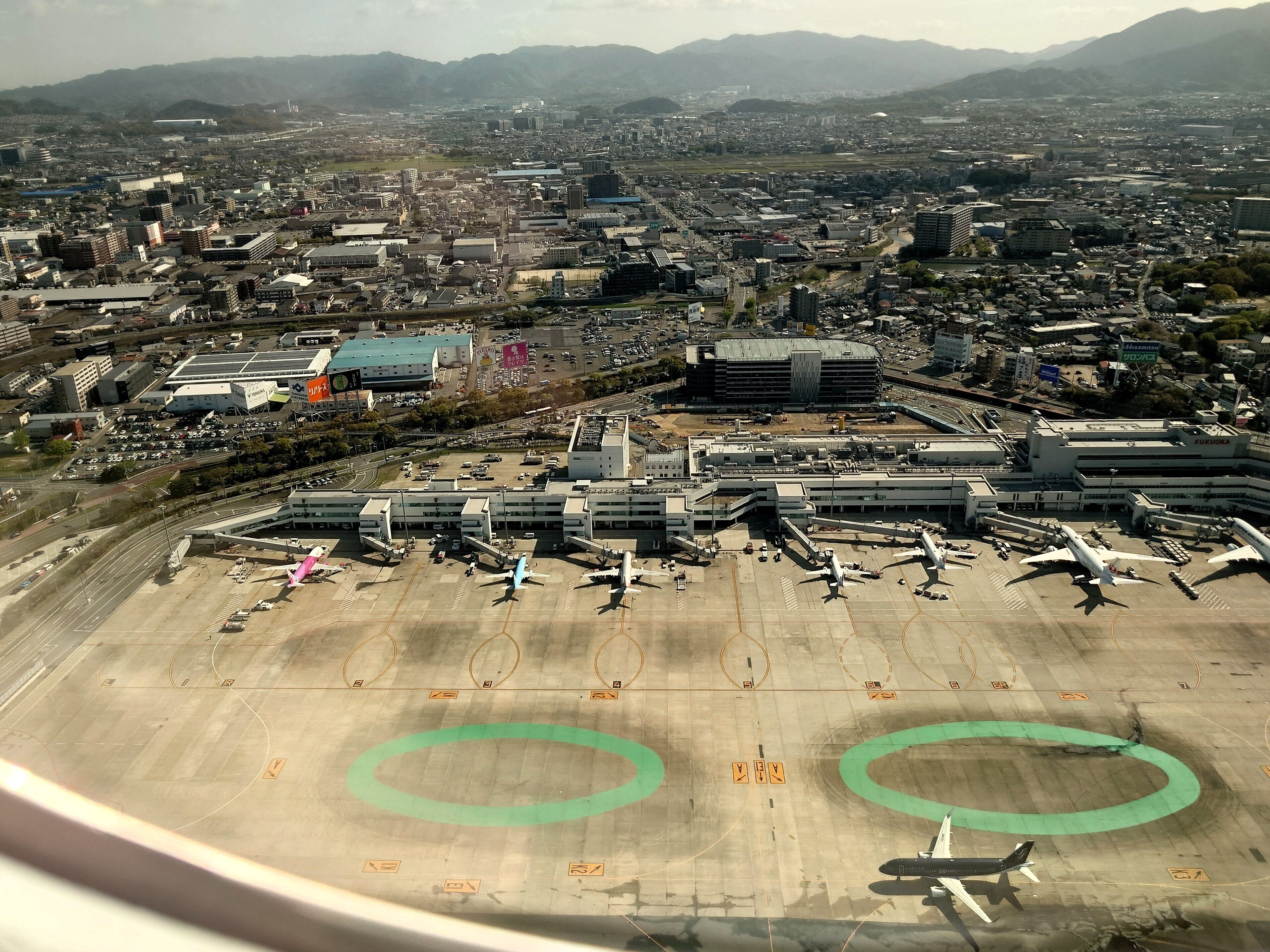 機窓画像コレクション「福岡空港から別府湾」／2025年4月｜菅野ノリヒコ