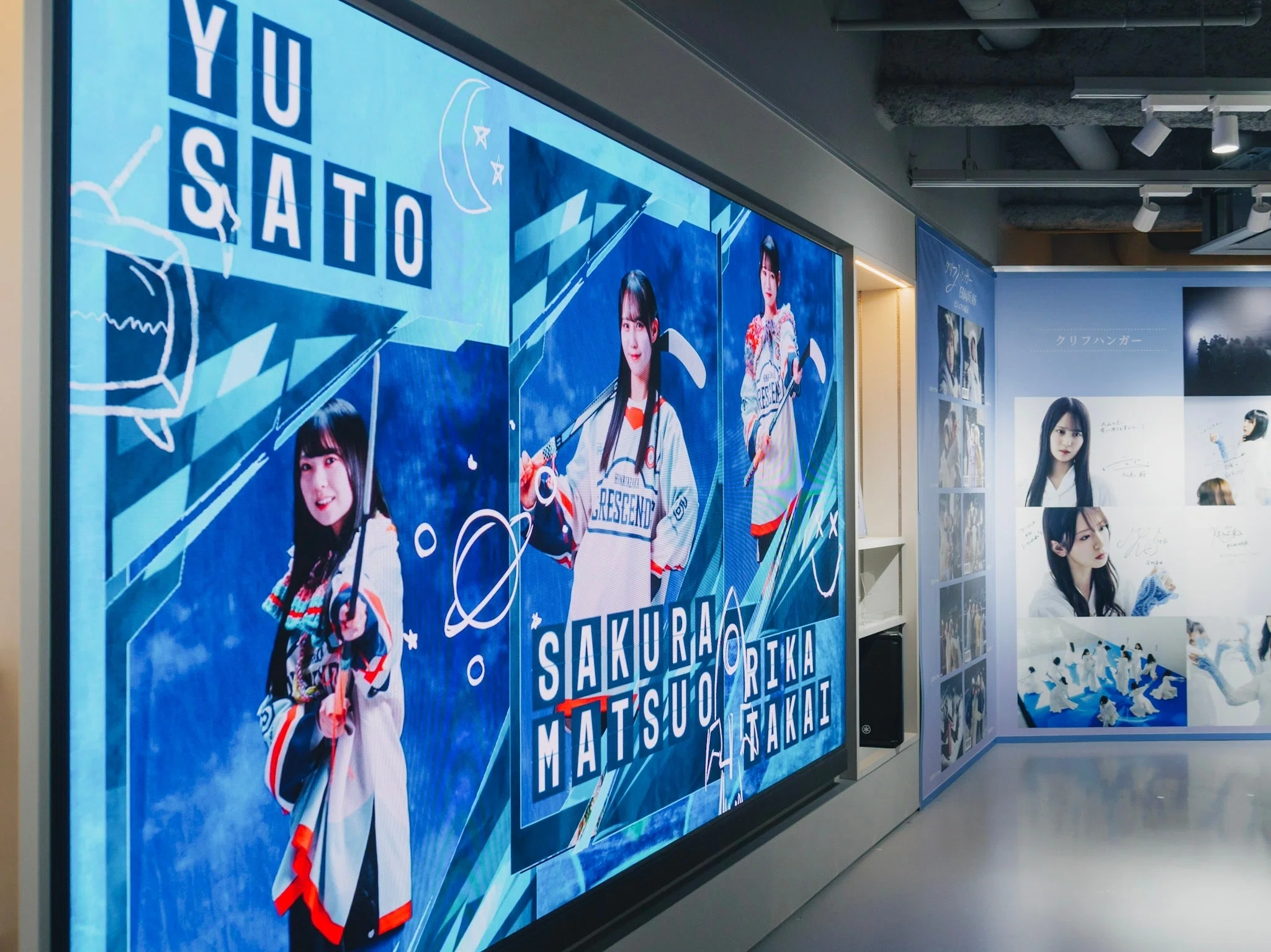 日向坂46『クリフハンガー』パネル展示と渋谷の路上｜driftwood