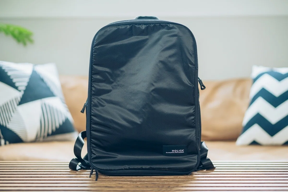 HOLICC One miniで叶えた「旅の荷物を減らす」という小さな革命