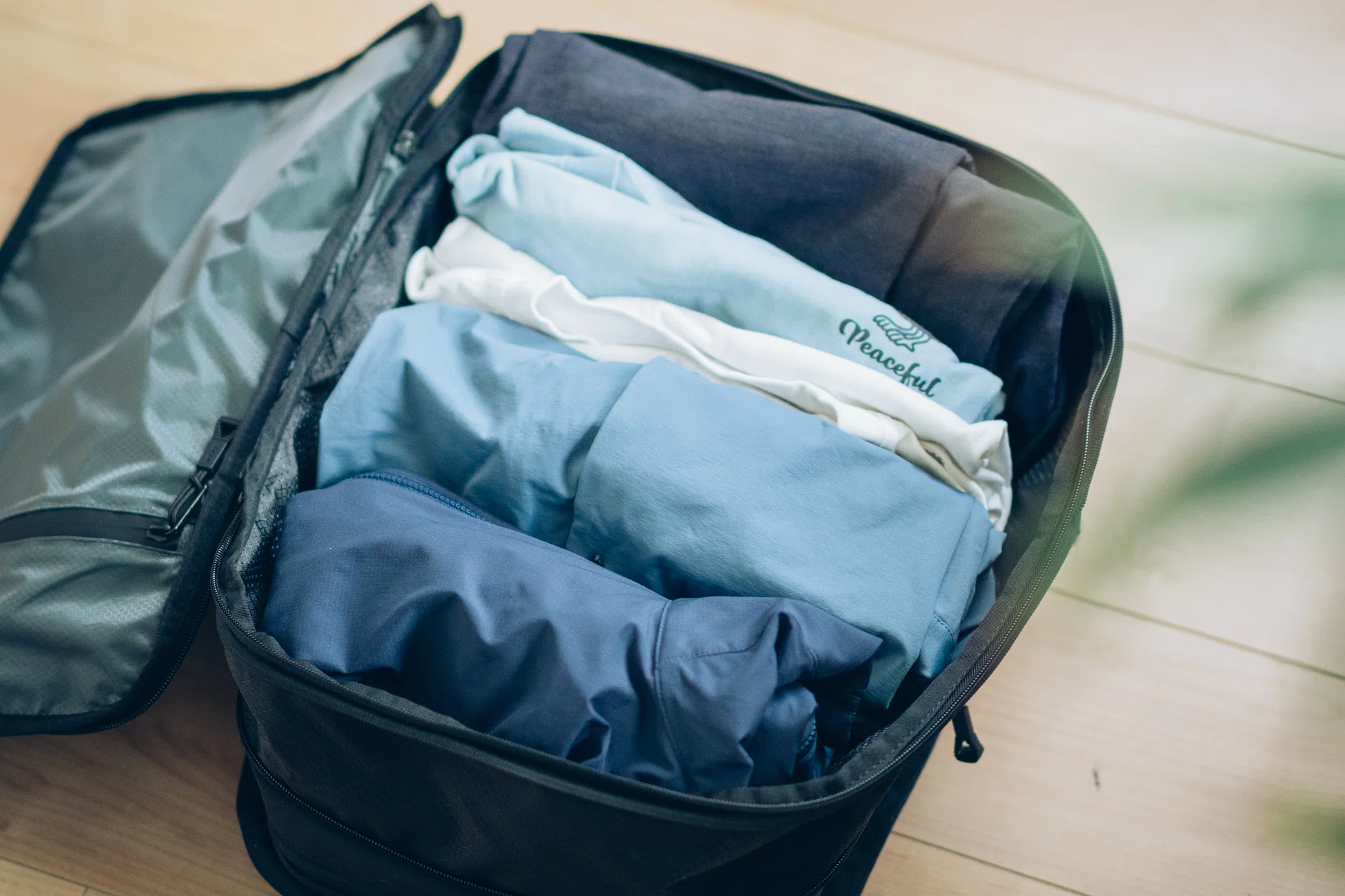 HOLICC One miniで叶えた「旅の荷物を減らす」という小さな革命 