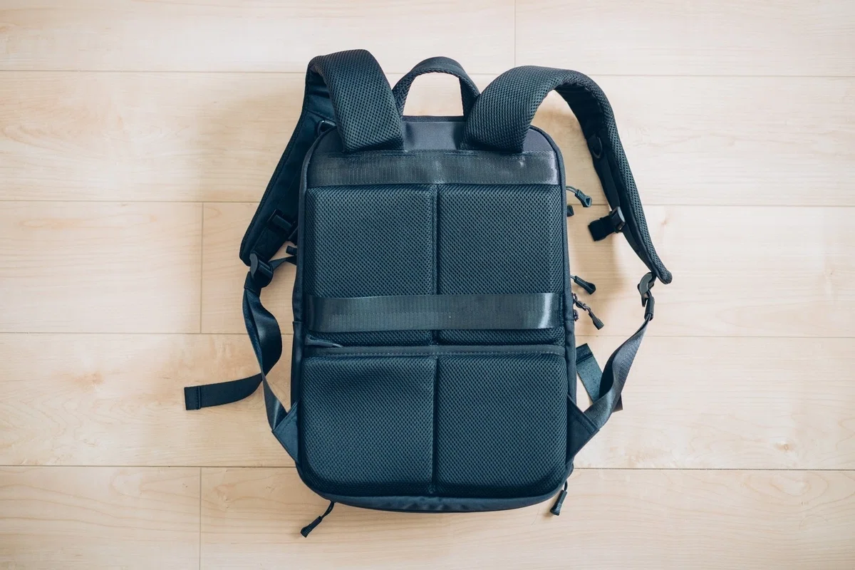 HOLICC One miniで叶えた「旅の荷物を減らす」という小さな革命