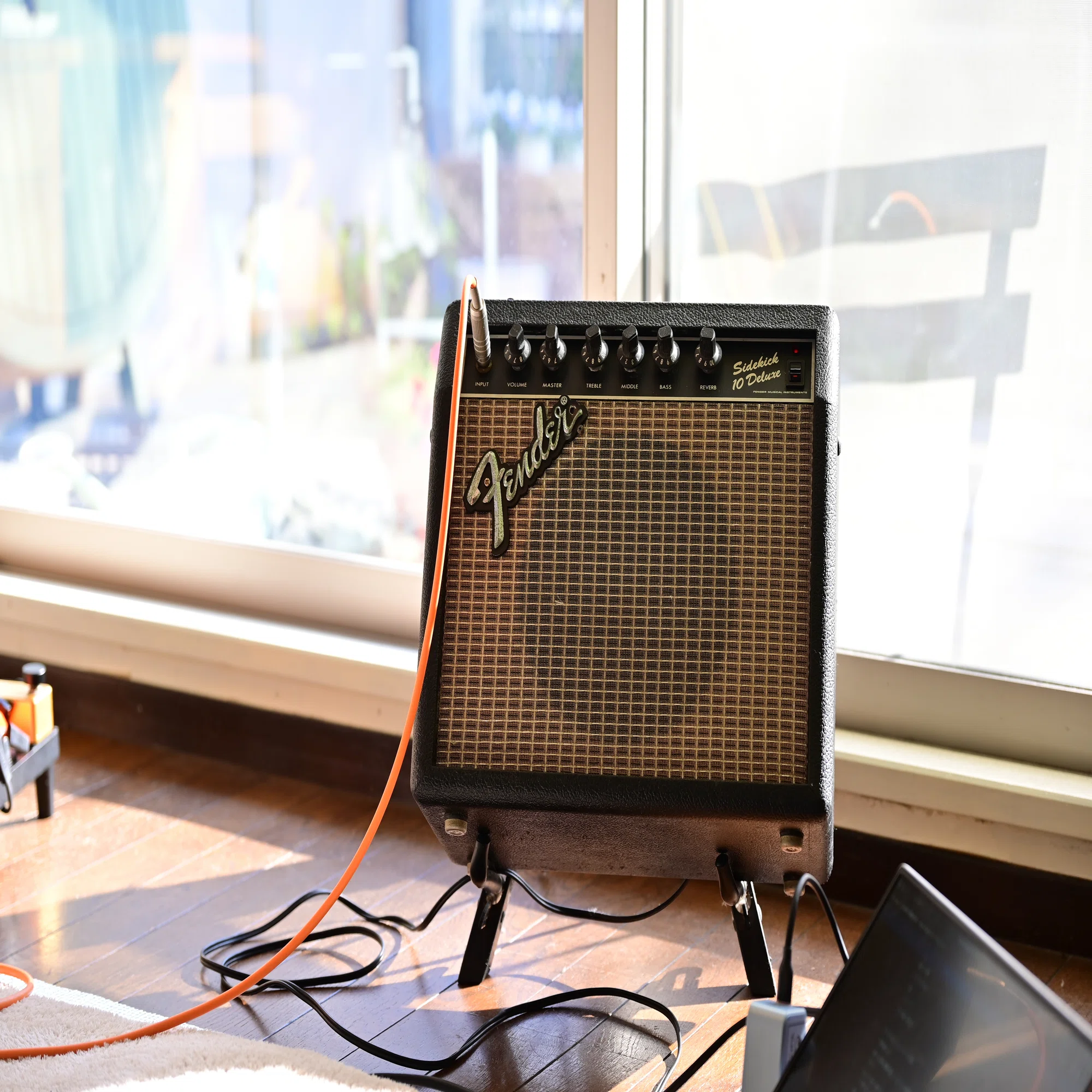 Fender Sidekick 10 Deluxe を買ってみた（動画あり）｜三上 南