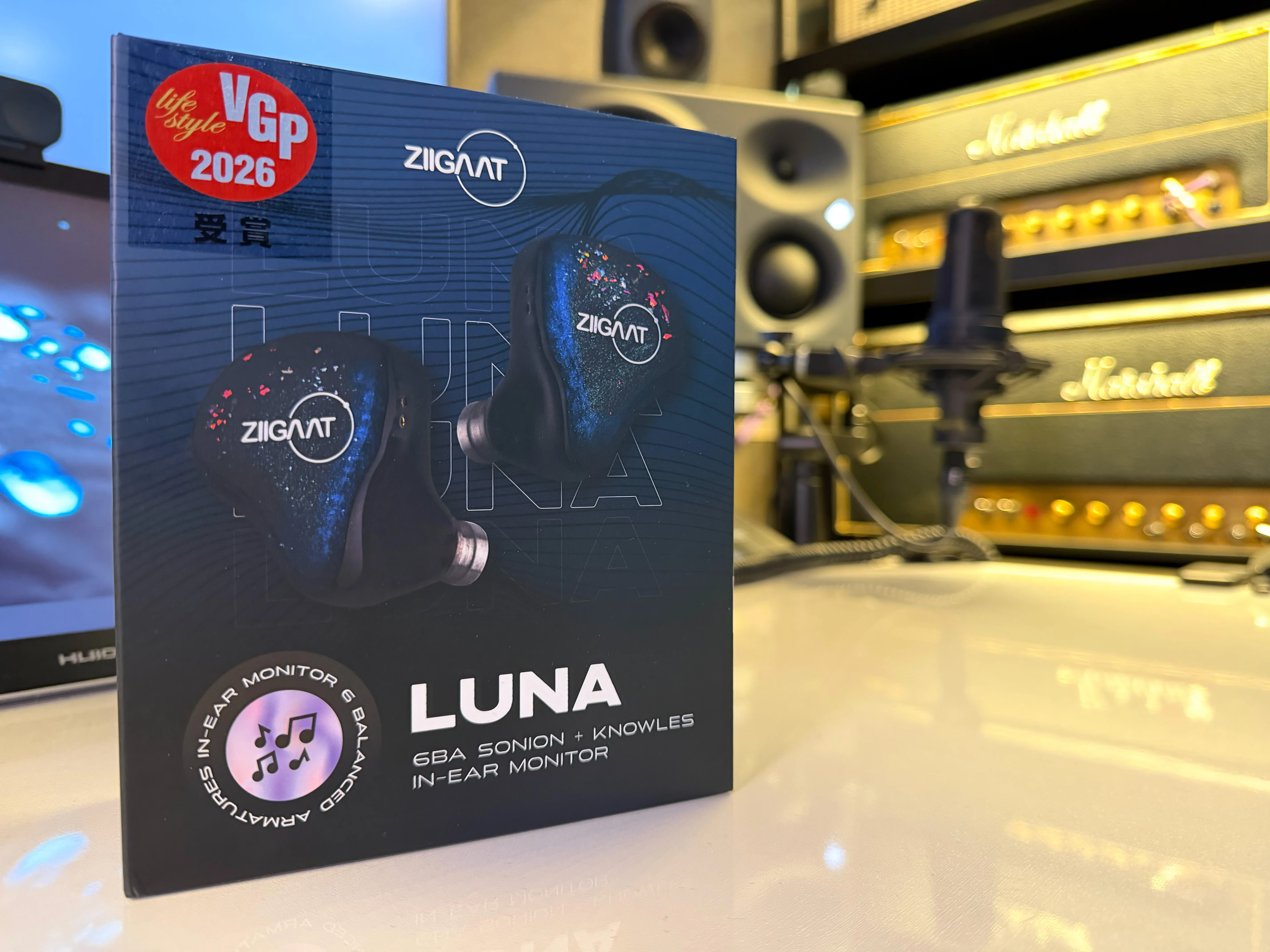 PR】中国新興メーカーの“本気イヤホン”『ZiiGaat Luna』レビュー｜しまう