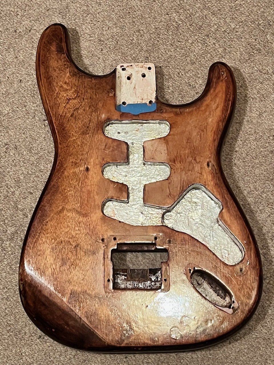 40年前の自作ギターをレストアした話③ 塗装編｜高野寛のnote