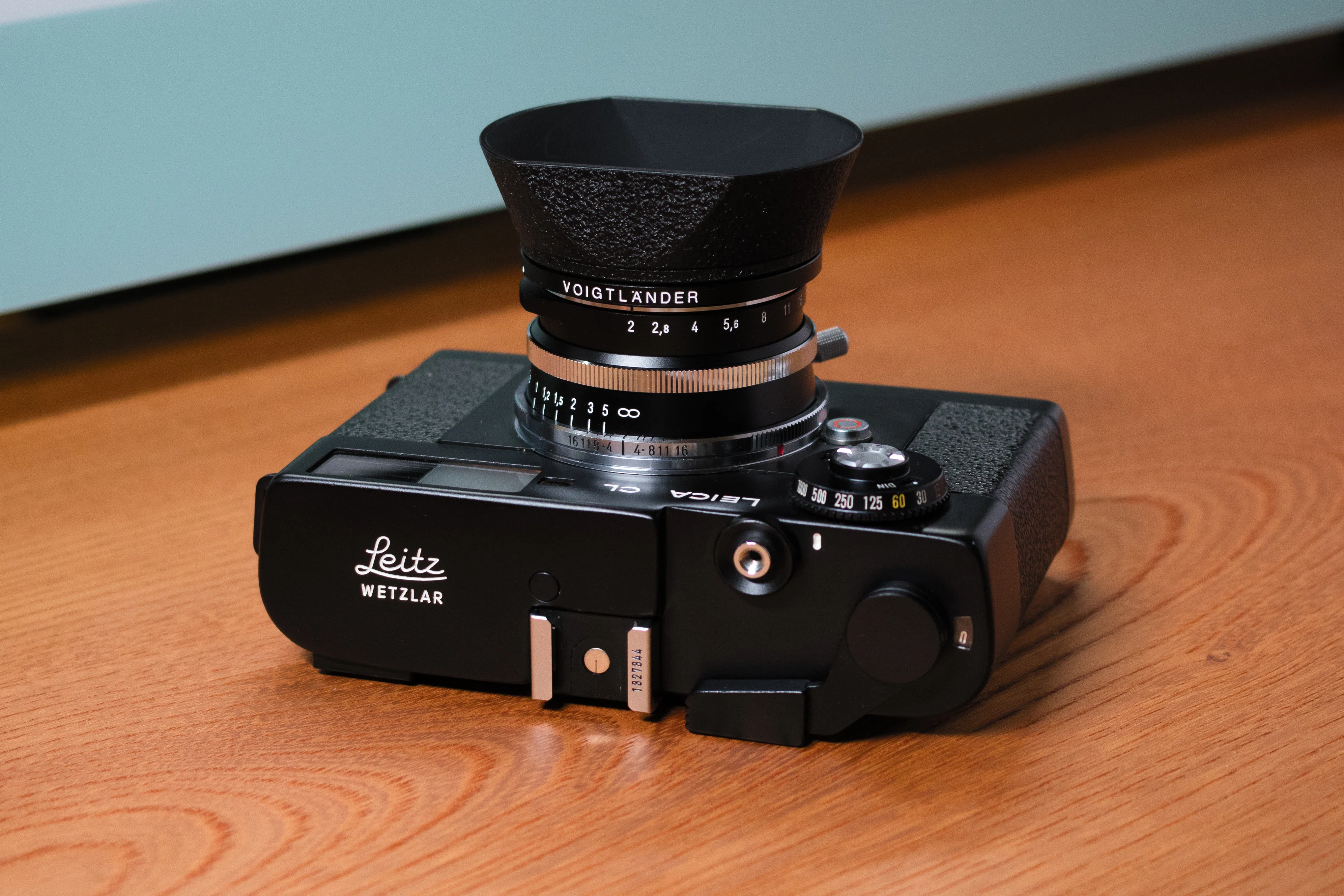 Mマウントの小型フィルム機を求めて ｜ Leica CLを購入｜kamo
