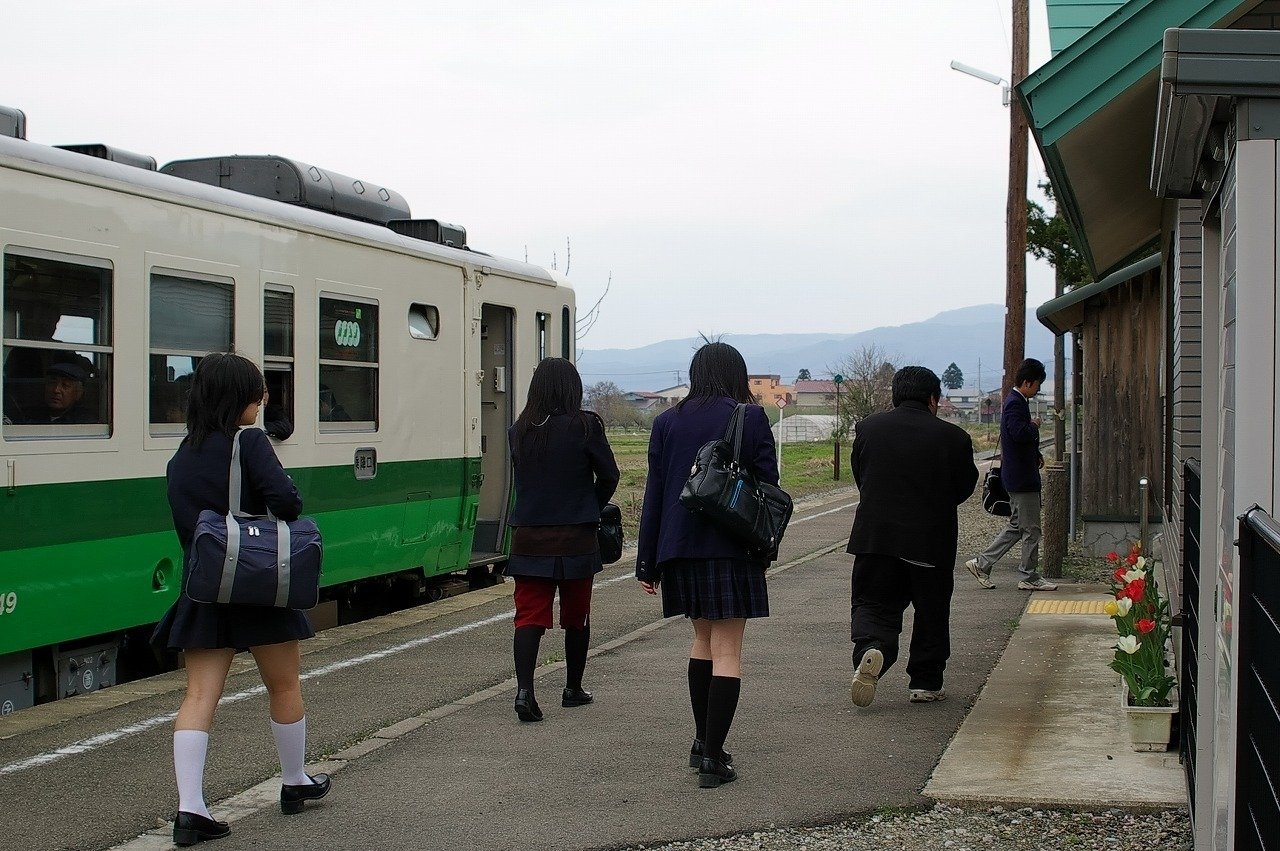 只見線のあるまちにて#この駅がすき：会津本郷駅｜はがきよし