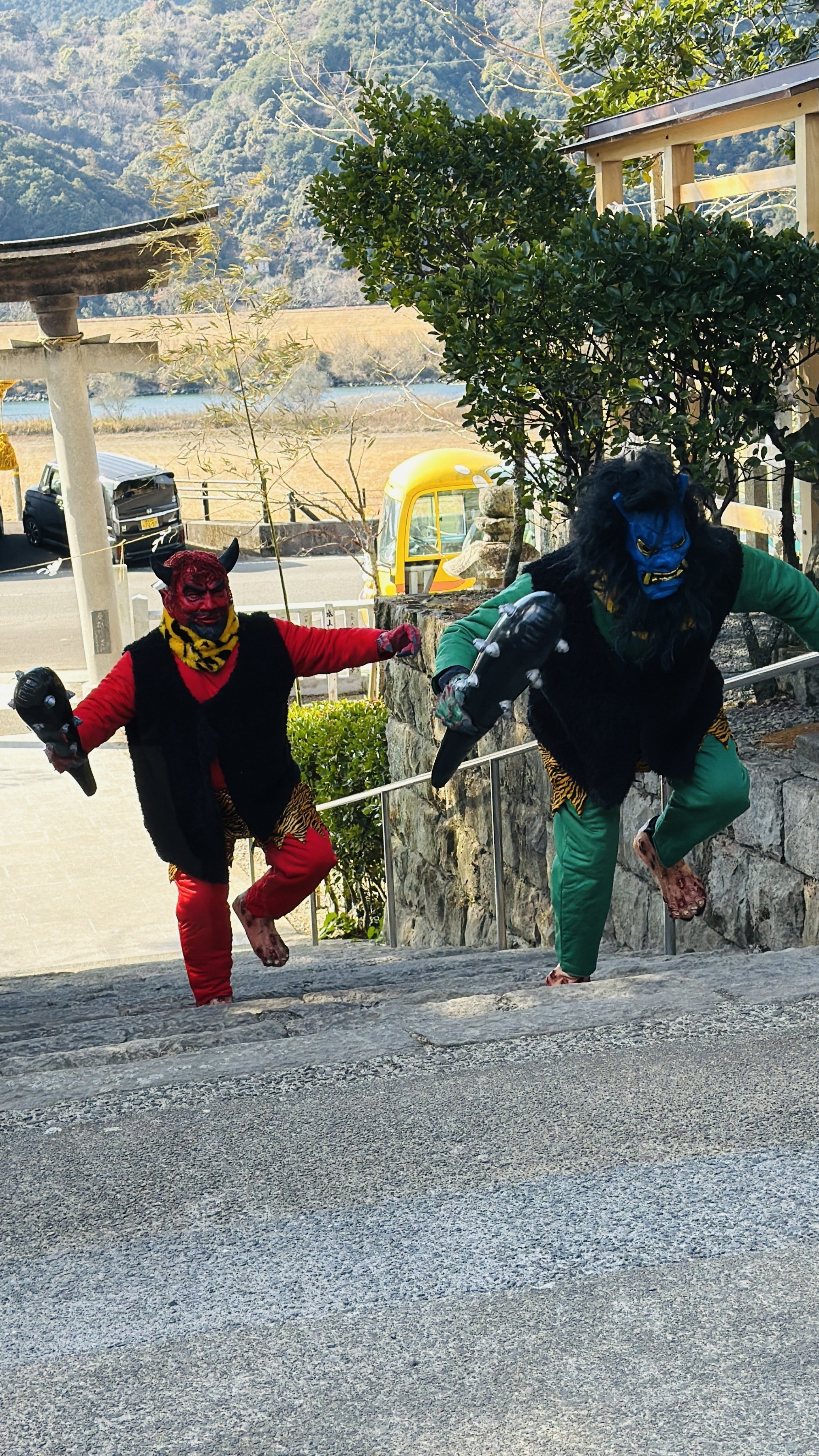 赤鬼、青鬼はあっちへいけ！｜笠原雅俊