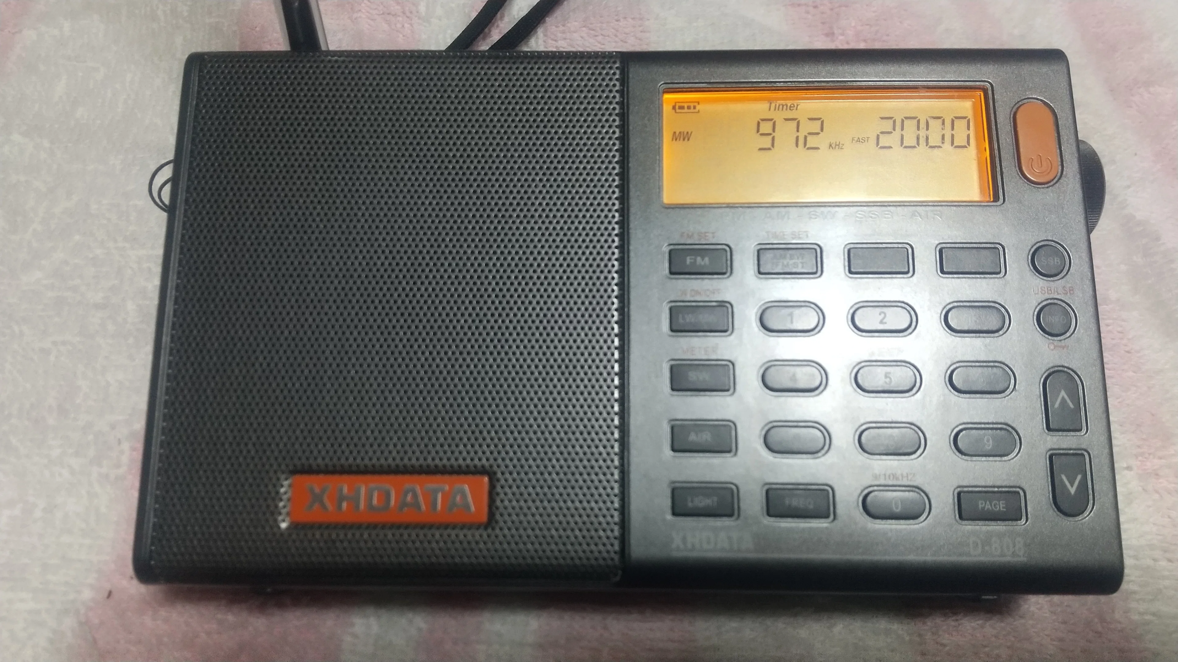 XHDATA D-808で韓国KBSの972kHzの受信を楽しんでAIの行く末を考える