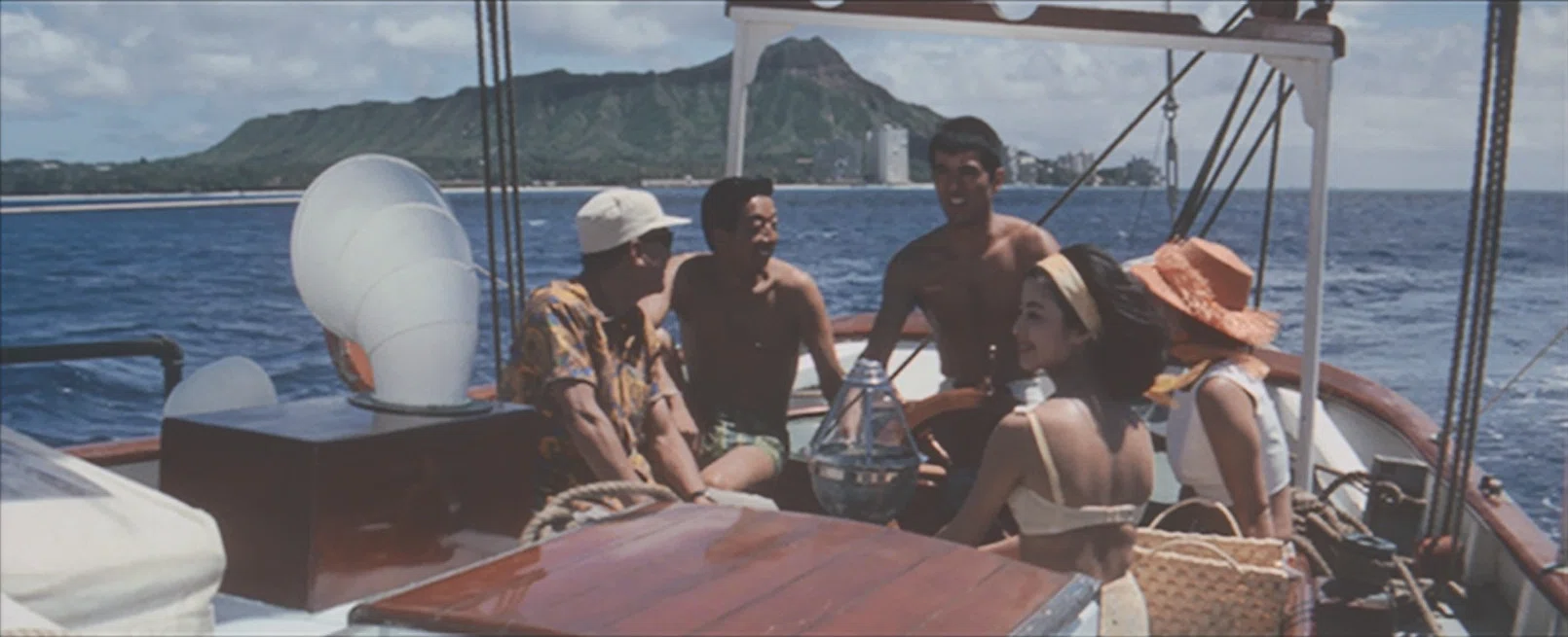 ハワイを訪れた日本人④1960年代 石森章太郎、北杜夫、小佐野賢治