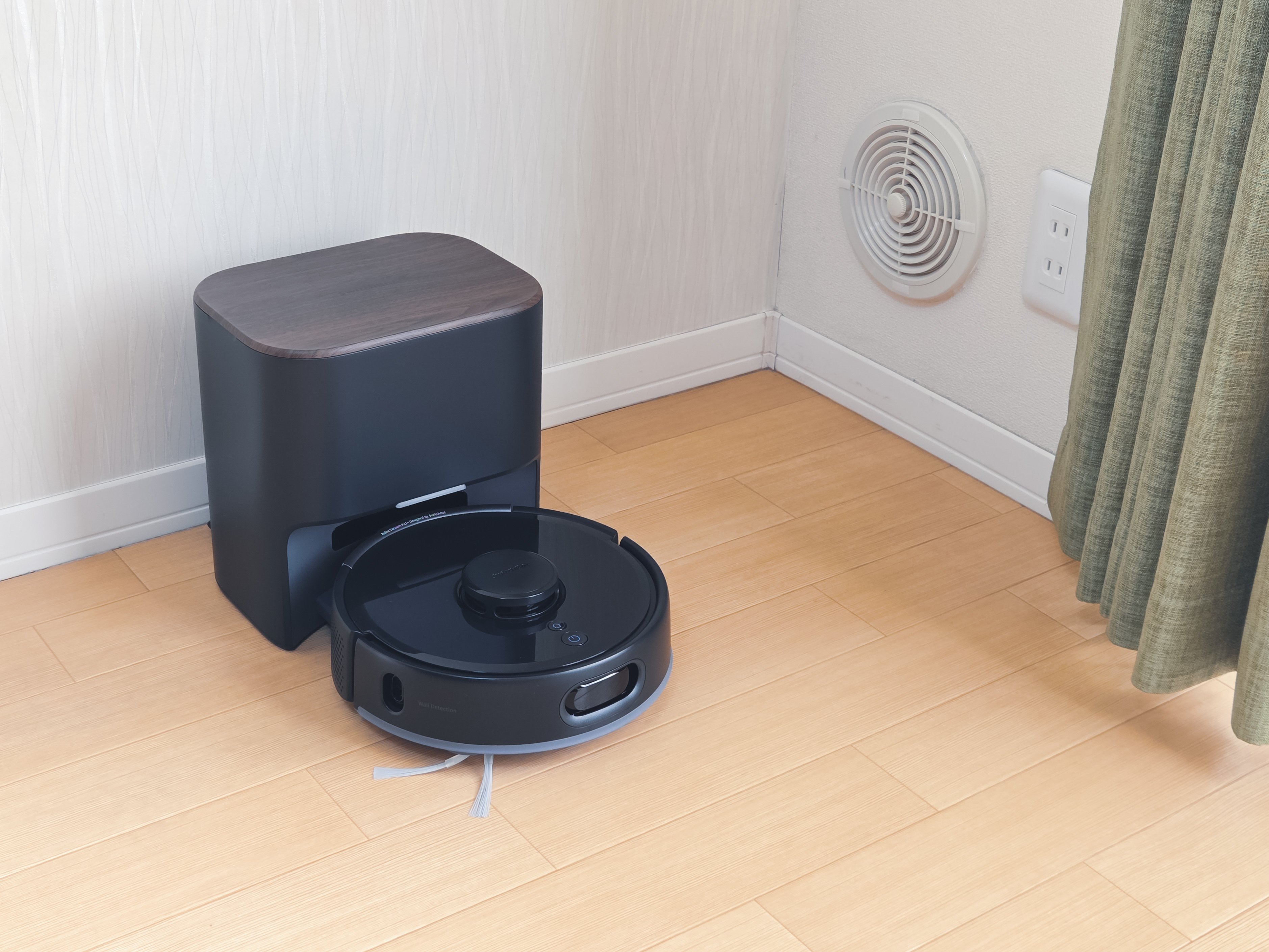 SwitchBot ロボット掃除機 K11+レビュー】この子、世界最小級。│日本