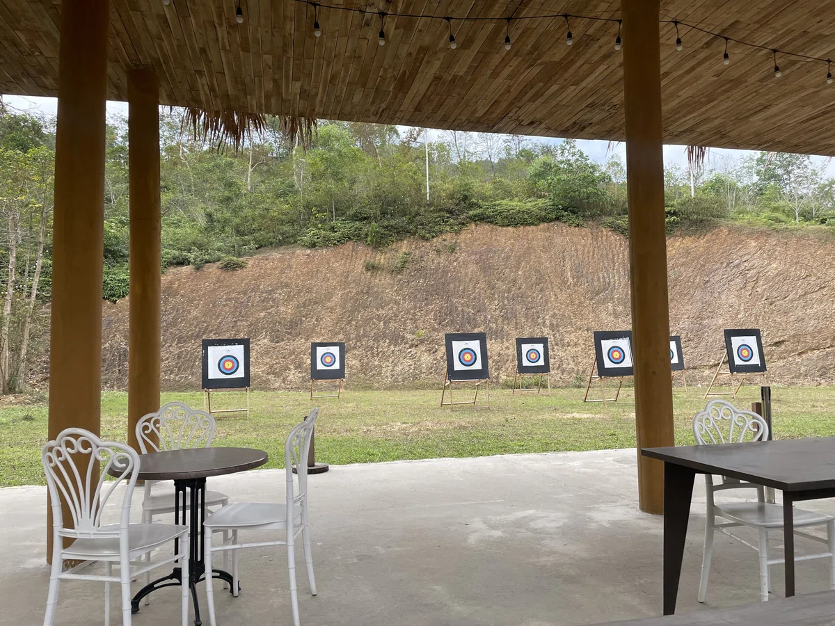 アーチェリー場|Do Luong Legend Resort