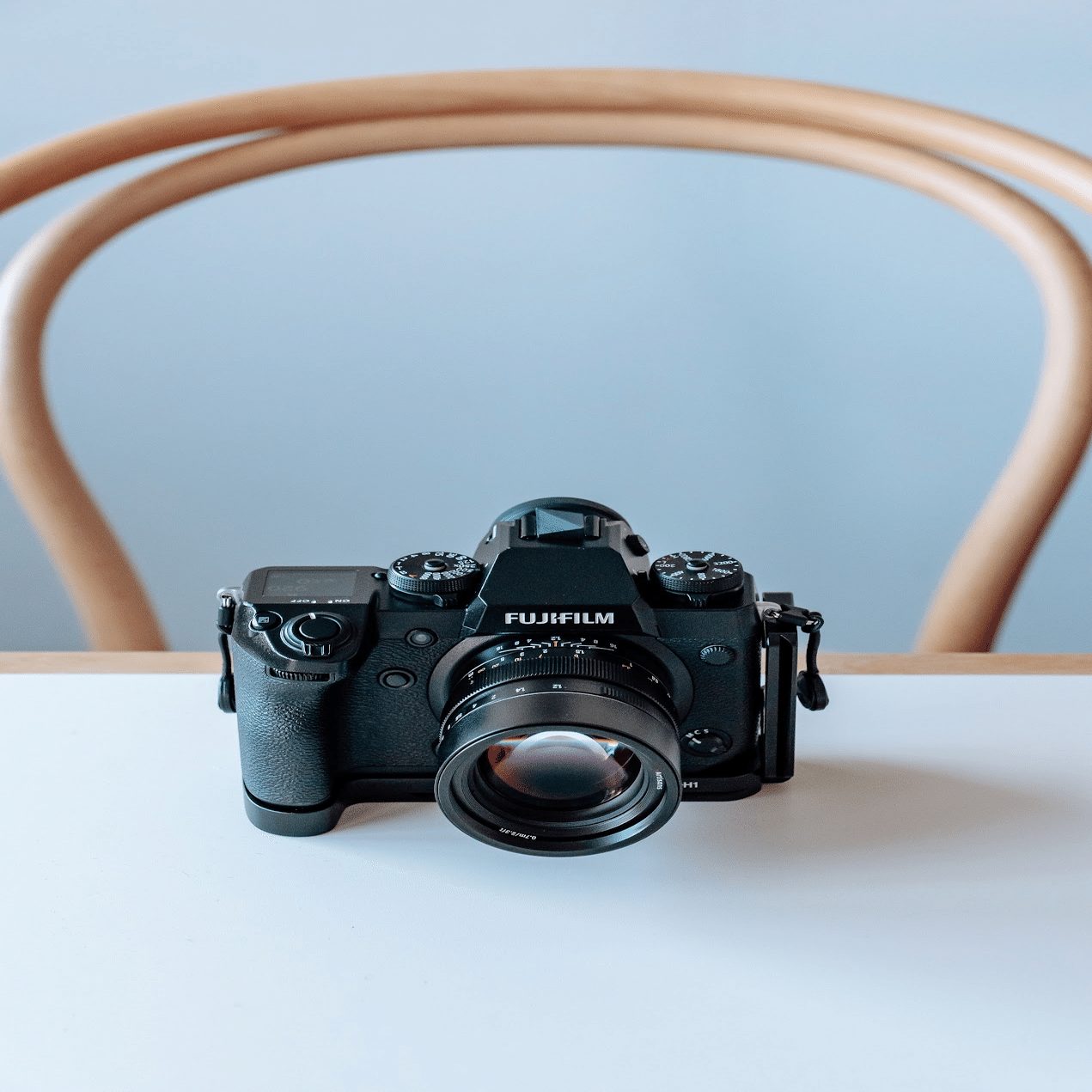 意思が宿るピント。7Artisans 50mm f1.2 で手に入れる、圧倒的描写とMF
