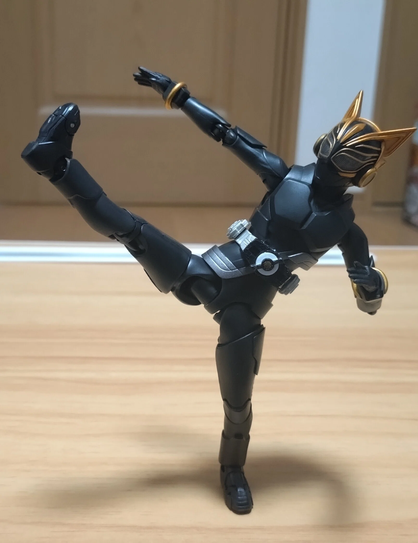 S.H.Figuarts仮面ライダーナーゴエントリーレイズフォーム S.H.Figuarts 仮面ライダーナーゴ エントリーレイズフォーム