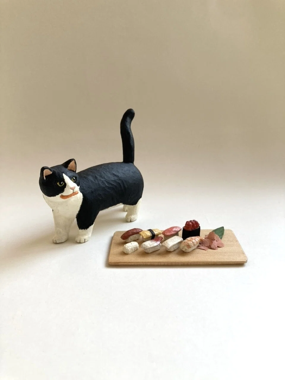 むちむち猫ちゃん】 Kaede インタビュー｜Picaresque Art Gallery