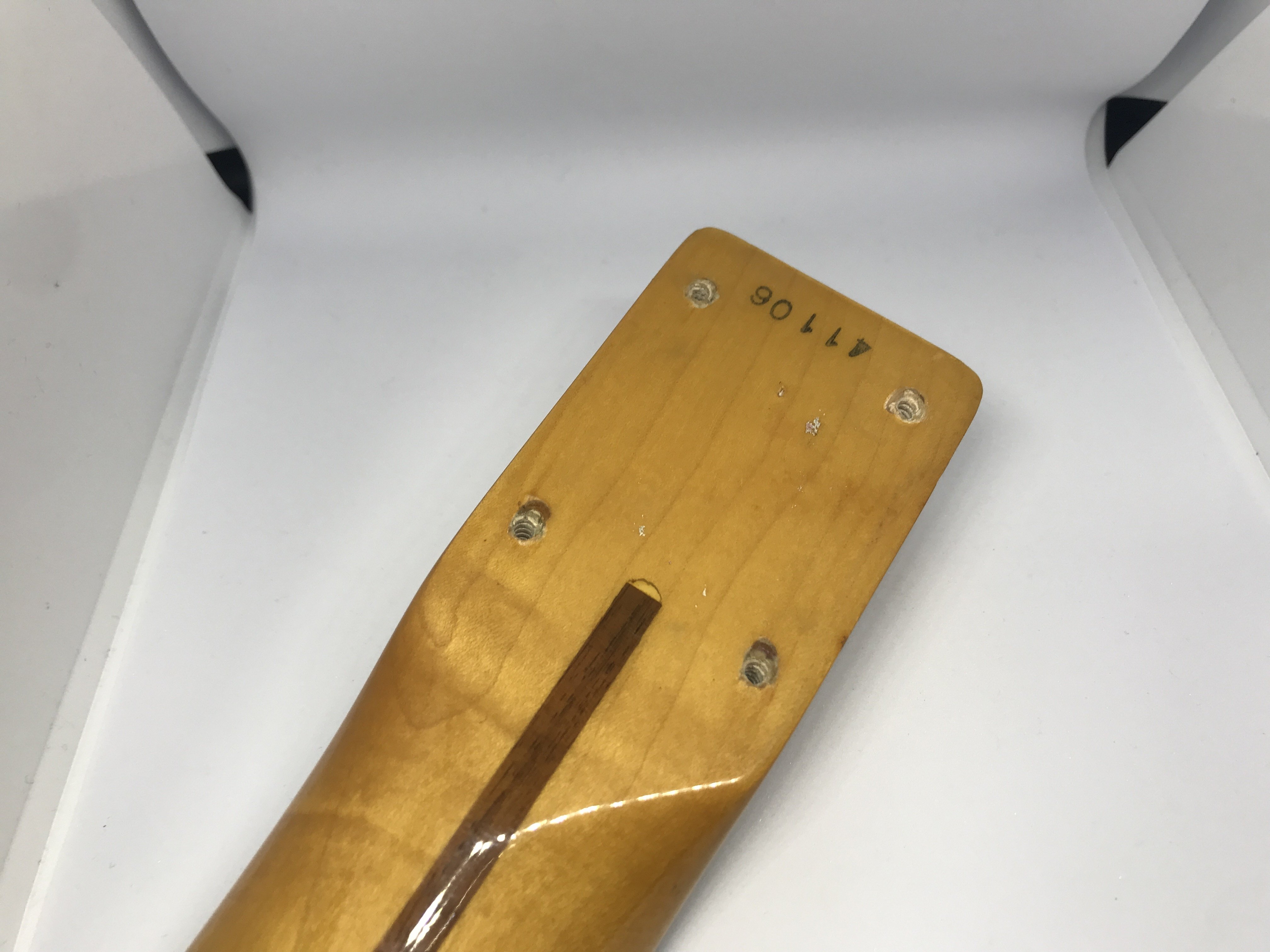 謎テレキャスの正体を探れ！って話｜小波津セイイチ