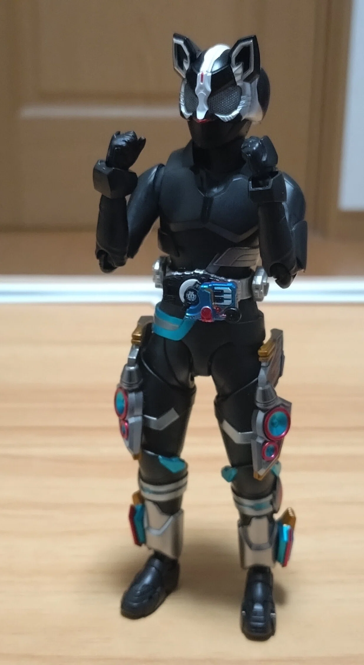 S.H.Figuarts 仮面ライダーナーゴ エントリーレイズフォーム