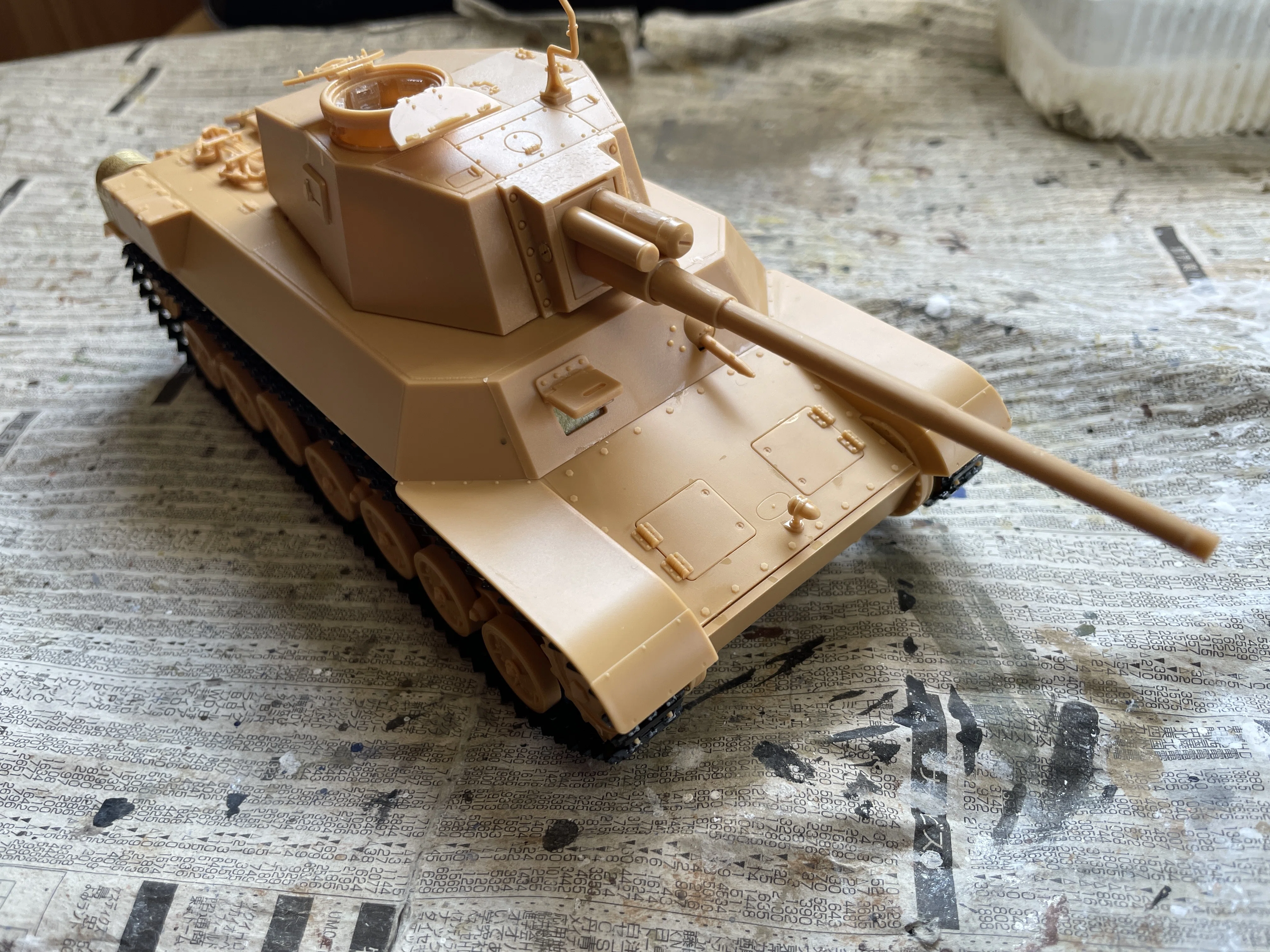 ジオラマを作ろう！【ファインモールド 四式中戦車 量産型】②｜でこぽん