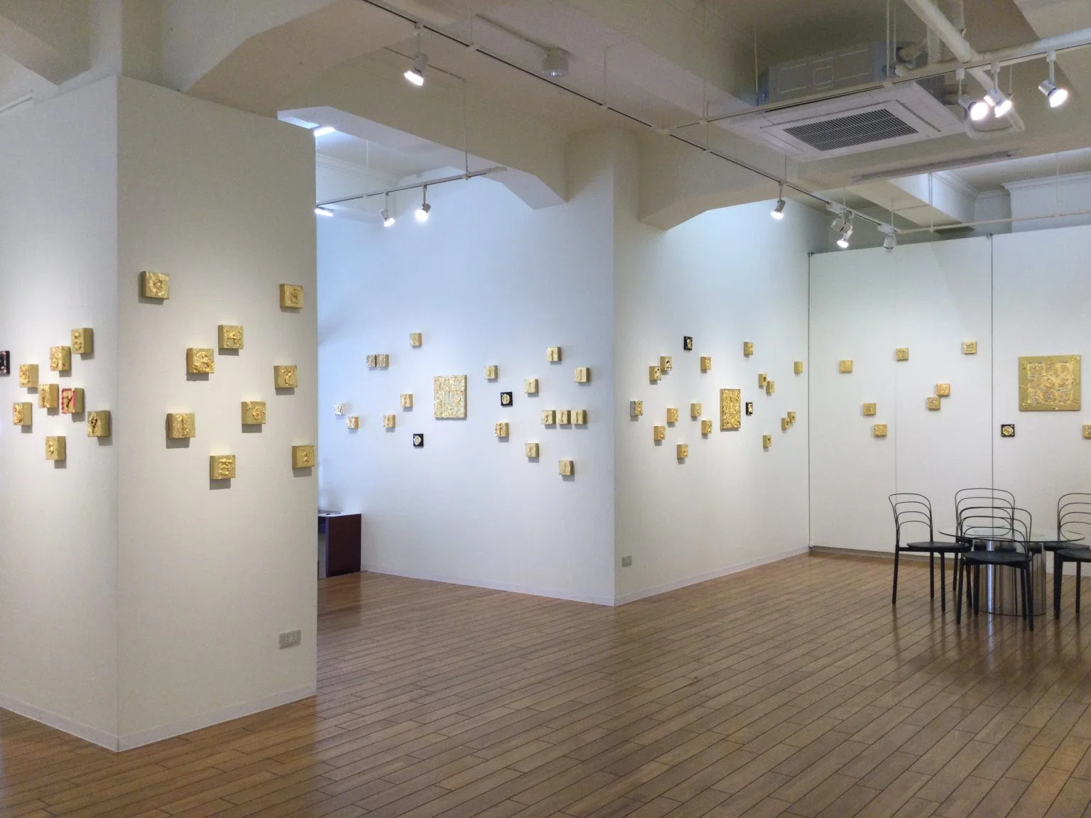 展評「森内敬子展」LADS GALLERY（大阪市・中央区）秋丸知貴評｜秋丸 知貴