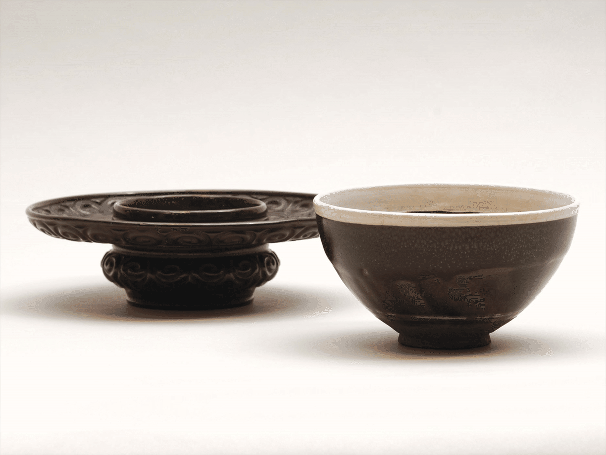 重文 白縁油滴天目茶碗【藤田美術館100選-8】｜藤田美術館