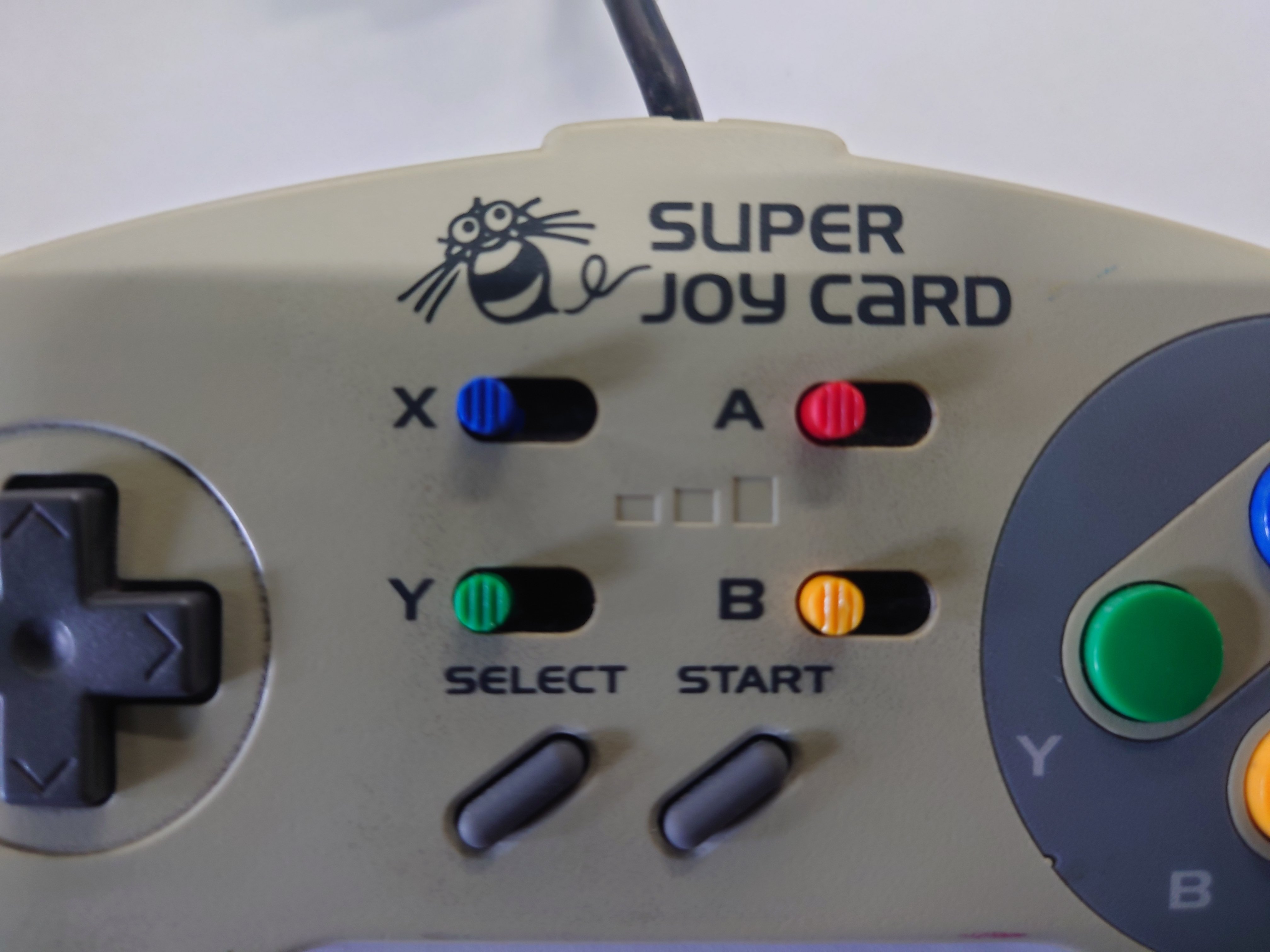 スーパージョイカードのちょっとした違い（連射スイッチ編）｜レトロ