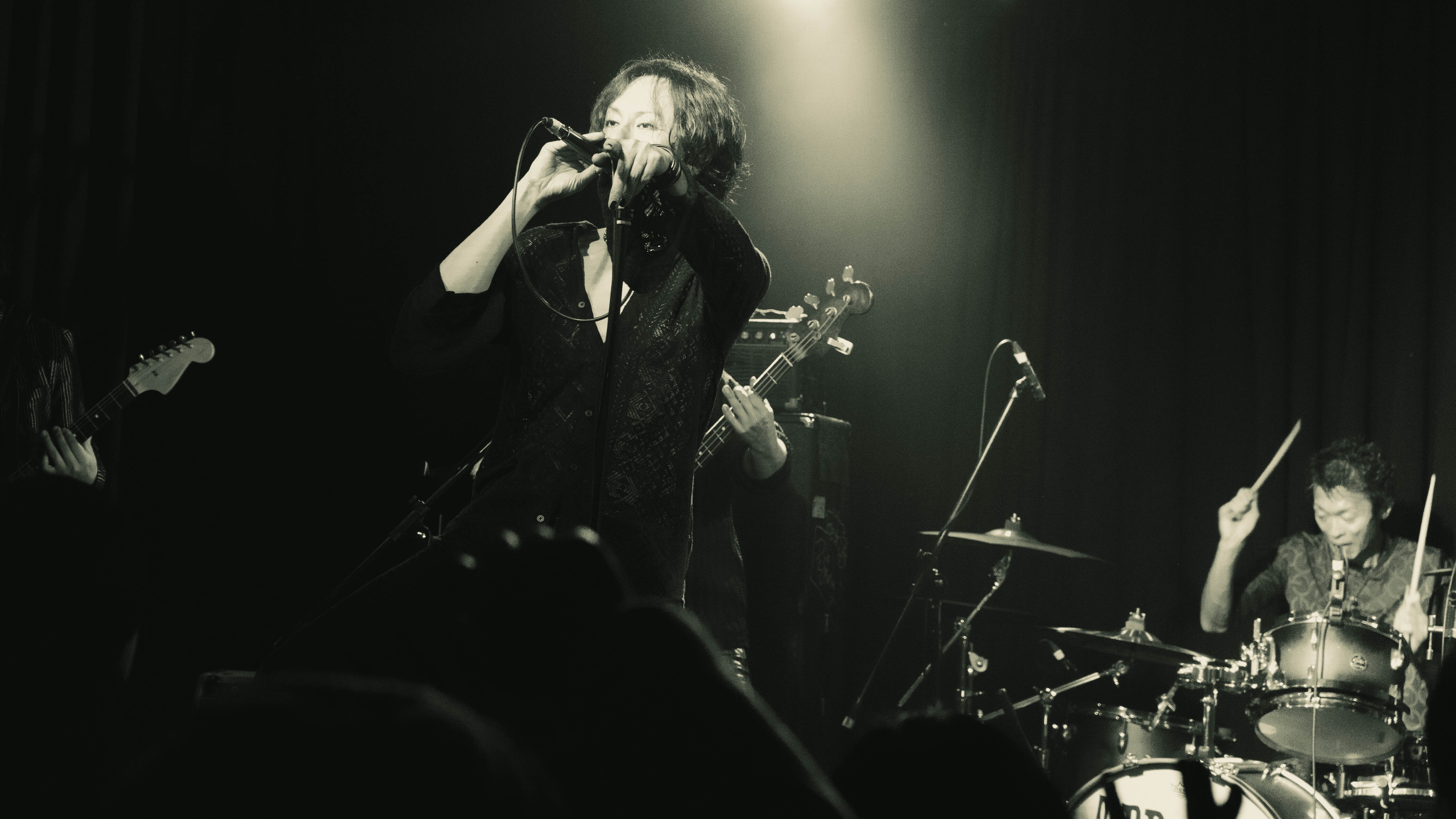 ライブ撮影で荻窪へ｜2026年1月11日 ライブハウス撮影体験記｜ニアミス