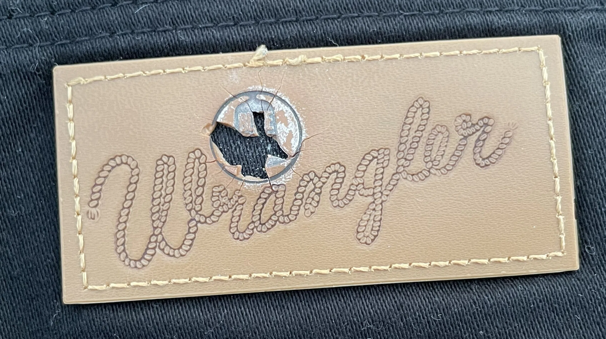 幻の黒サテン：Wrangler「66MWZ」復刻が教えるブラックサテン幻の魅力