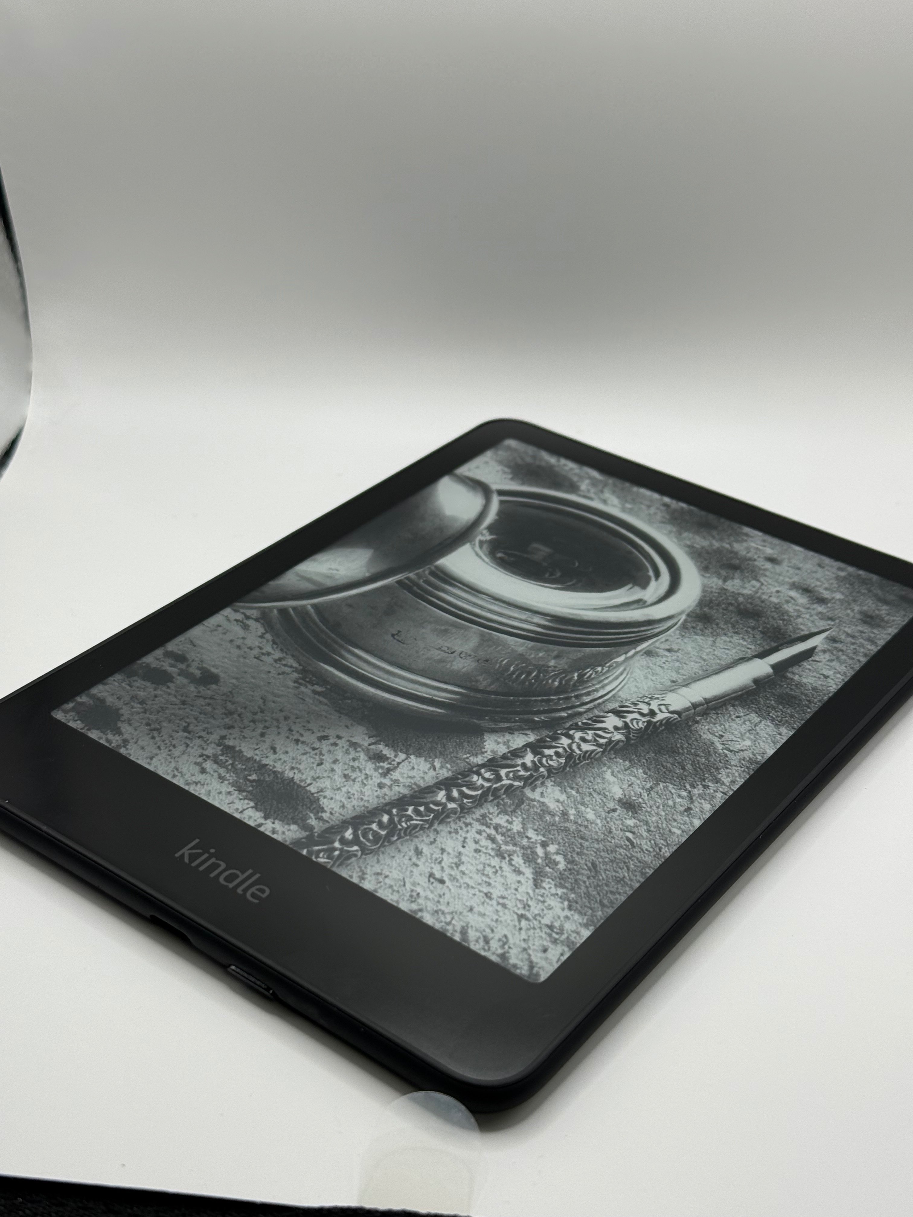 仕事の待ち時間が読書タイムに。新型Kindle PaperWhite（第12世代）へ