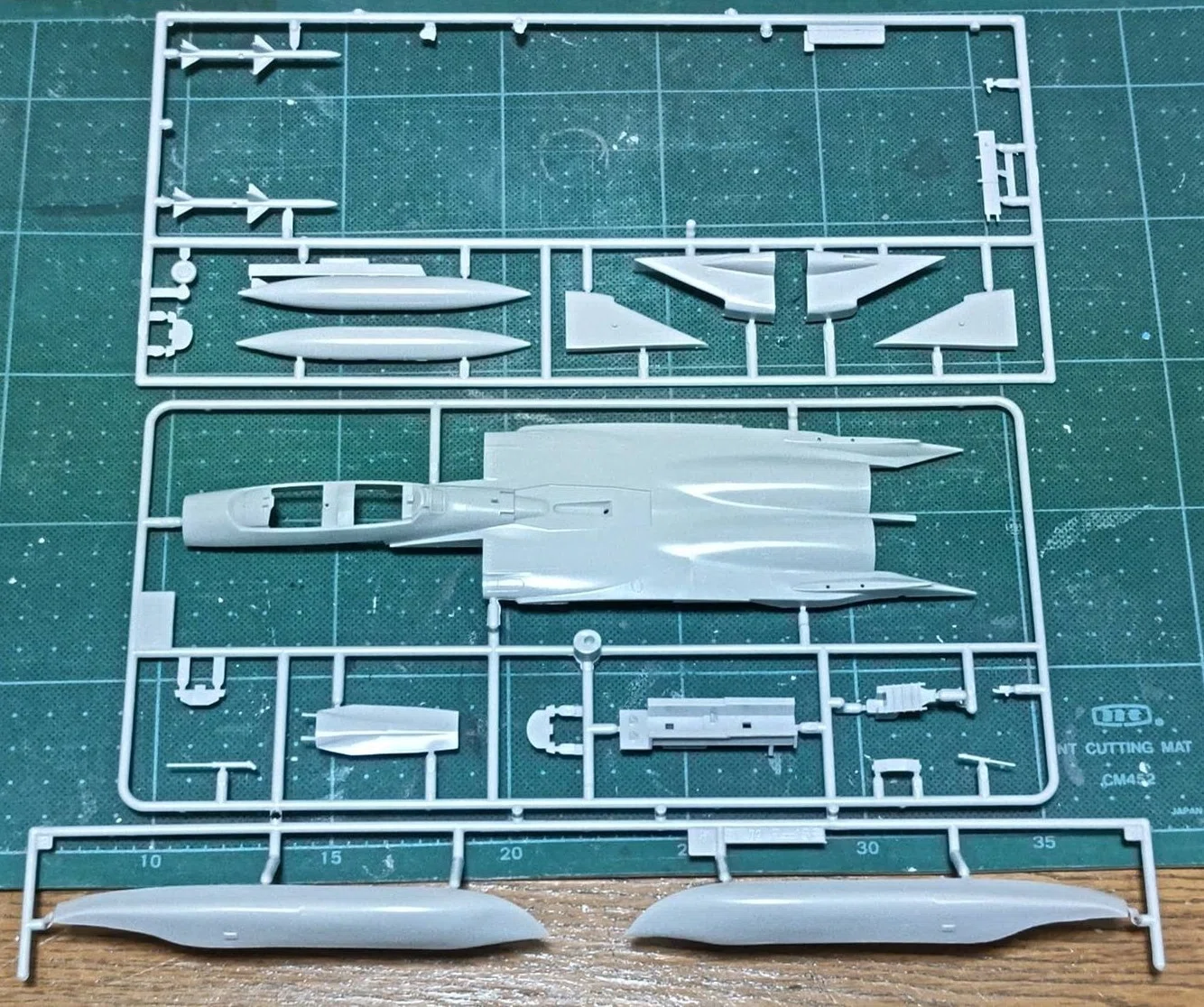 いい歳こいたおっさんが久しぶりにプラモデルを作る話 その41 F-15E