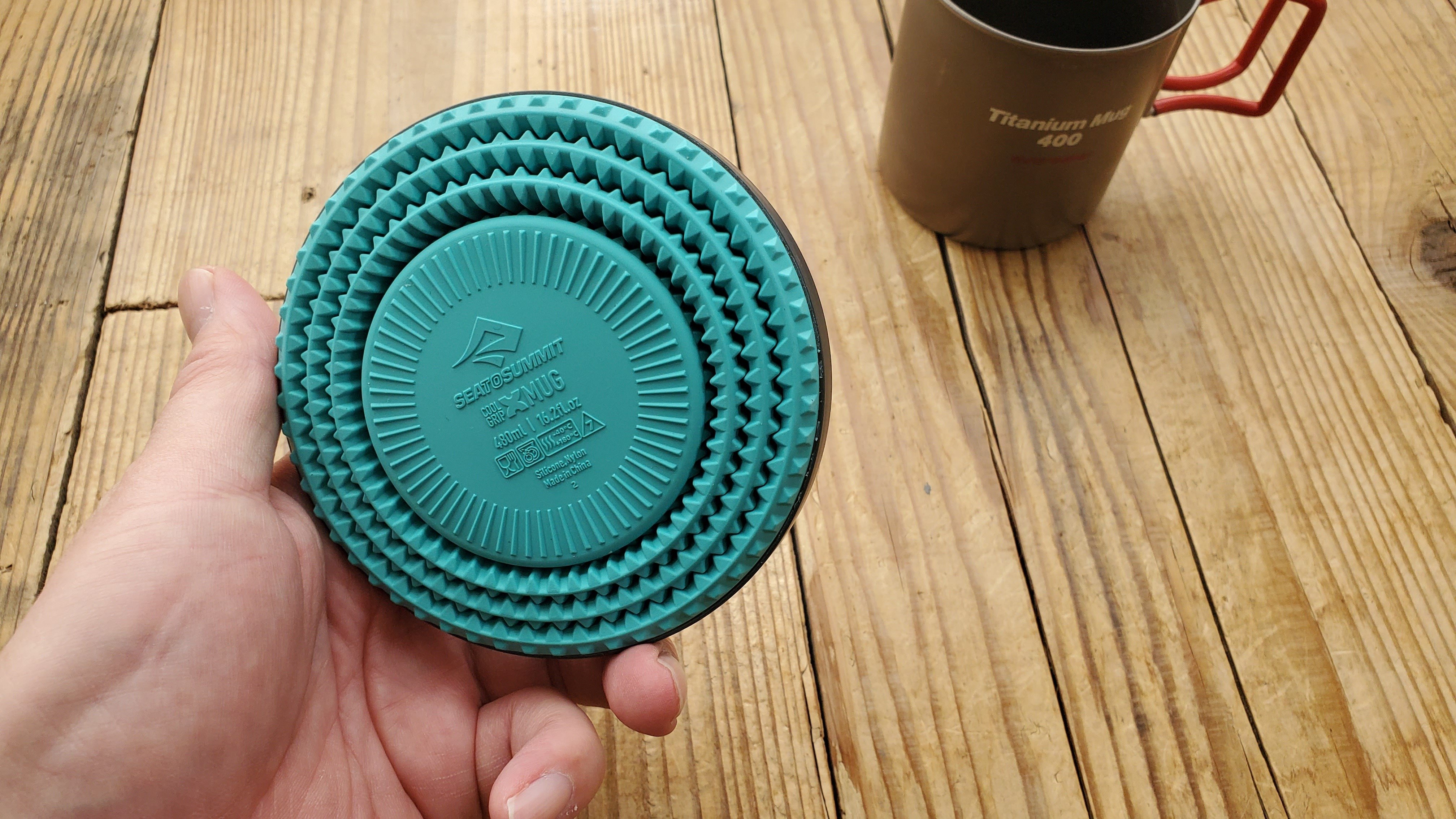 コップ なぜ私たちは、コップを増やしてしまうのか｜S/J/B