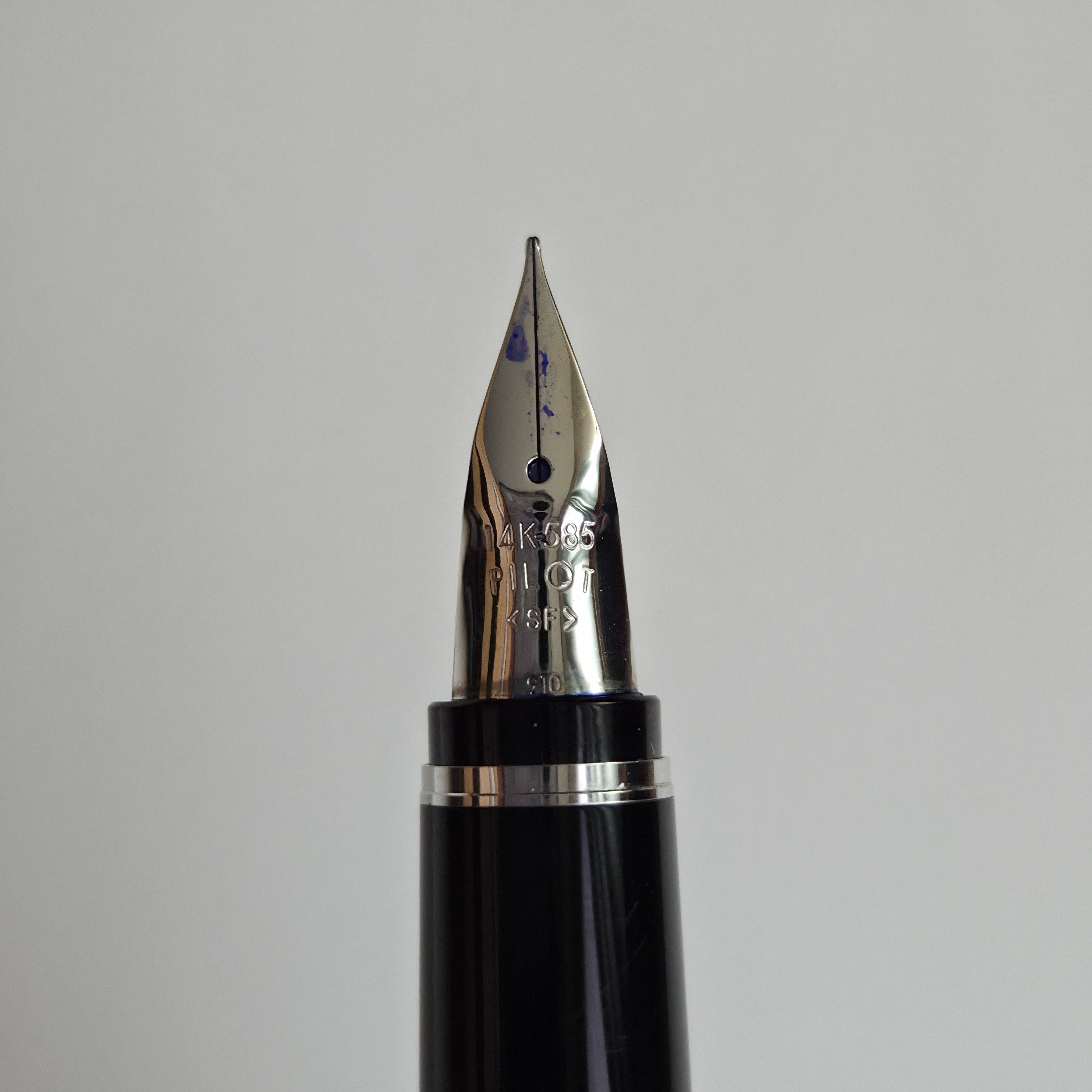 PILOT エラボー 樹脂軸｣｜ilo