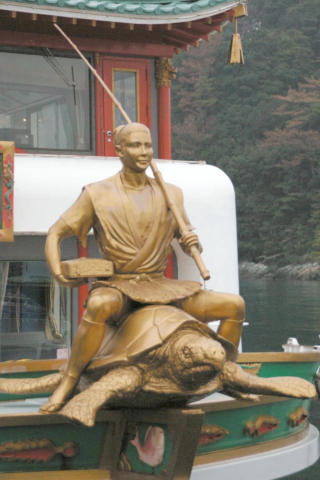 【三重】伊勢湾に浮かぶ神の島 | 神島 (1回/全4回) | 三重県鳥羽市 | 2006年アーカイブ|underZero