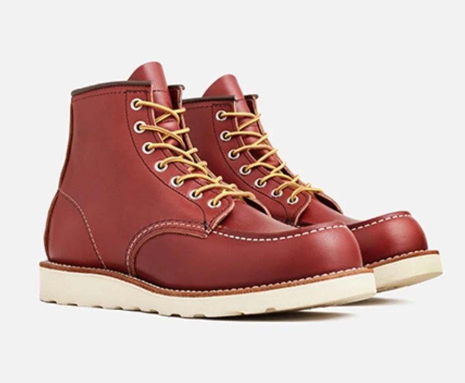 REDWING 8875 ”アイリッシュセッター”の「赤さ」はオイルで落ち着いて