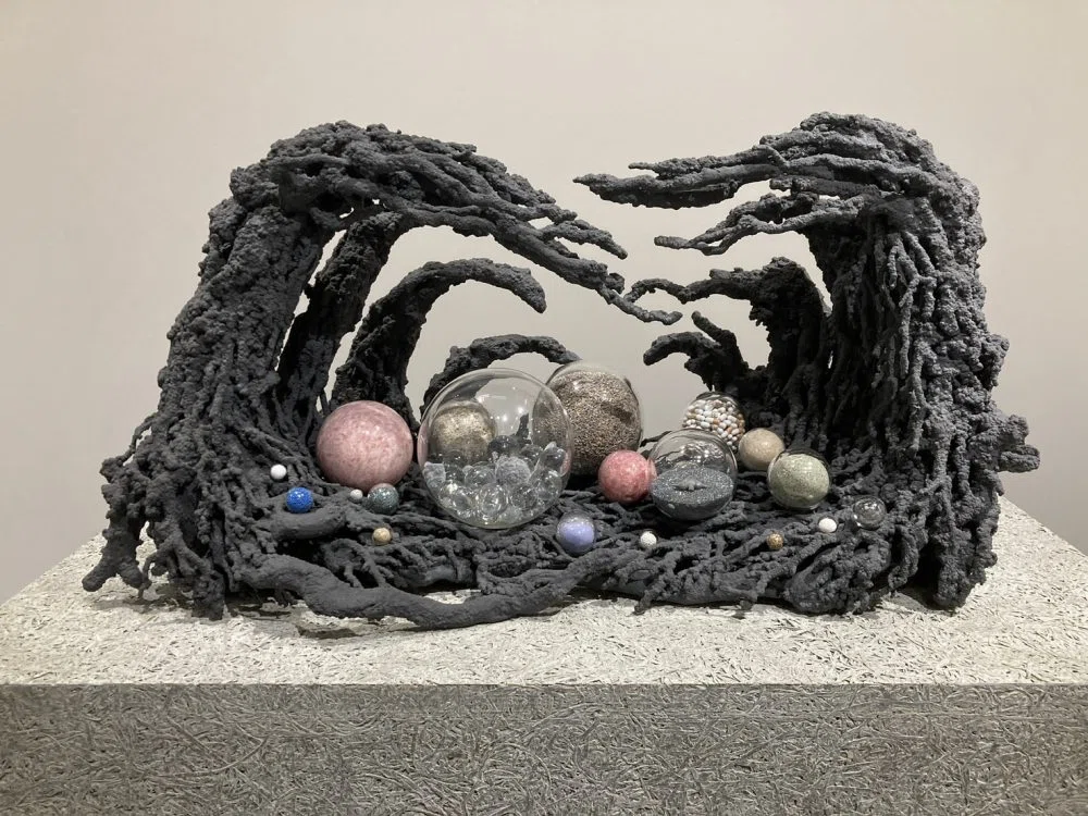 展評「名和晃平 Sentient」SCAI THE BATHHOUSE（東京都台東区）秋丸