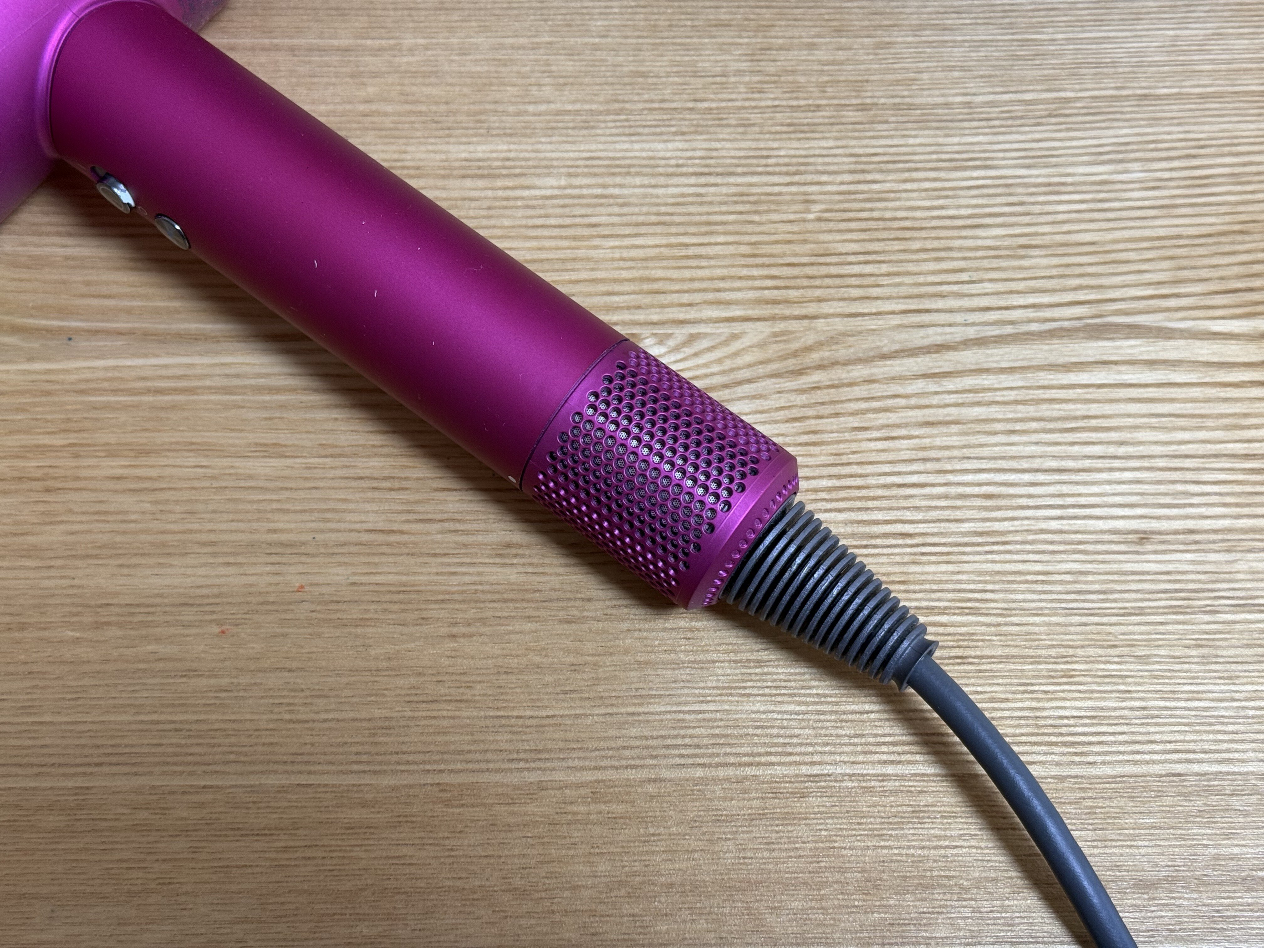 ダイソン　ドライヤー　紫色 dyson / Dyson Supersonic Ionicヘアードライヤー パープルノワールの