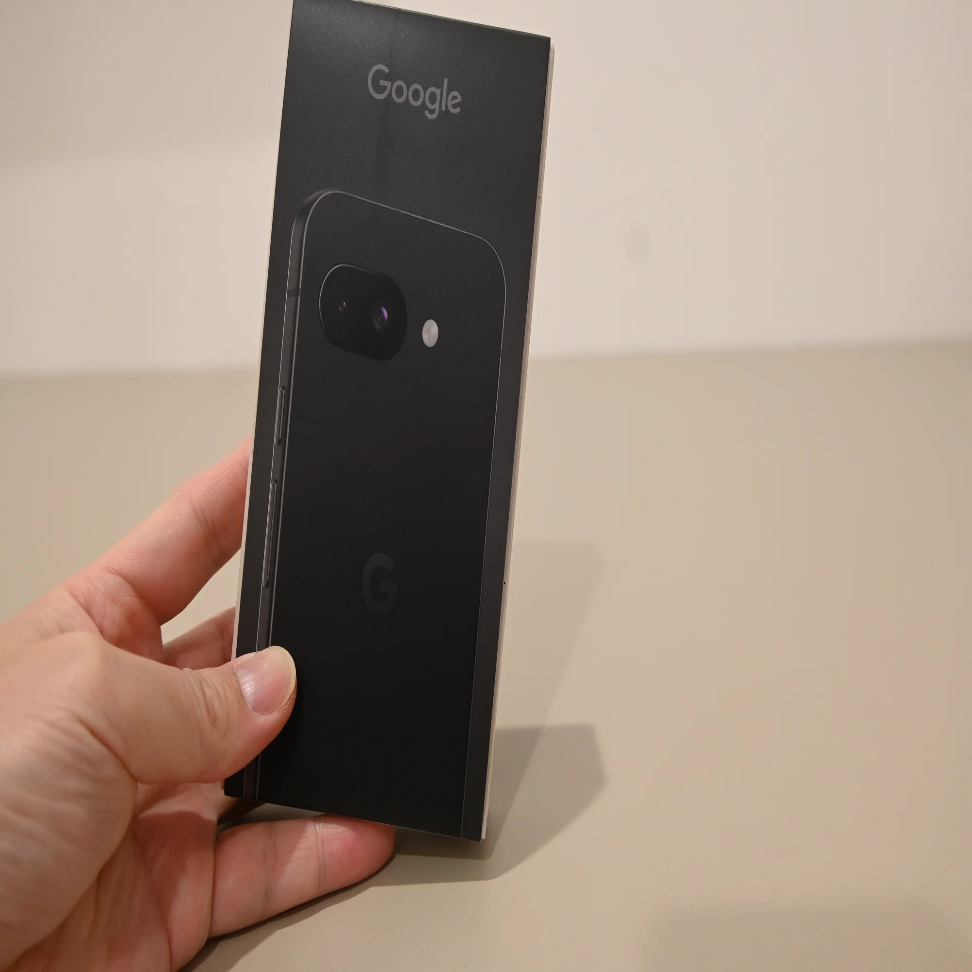 悲報】Google Pixel 10a発表直前に「Pixel 9a」を買ったパパの本音 