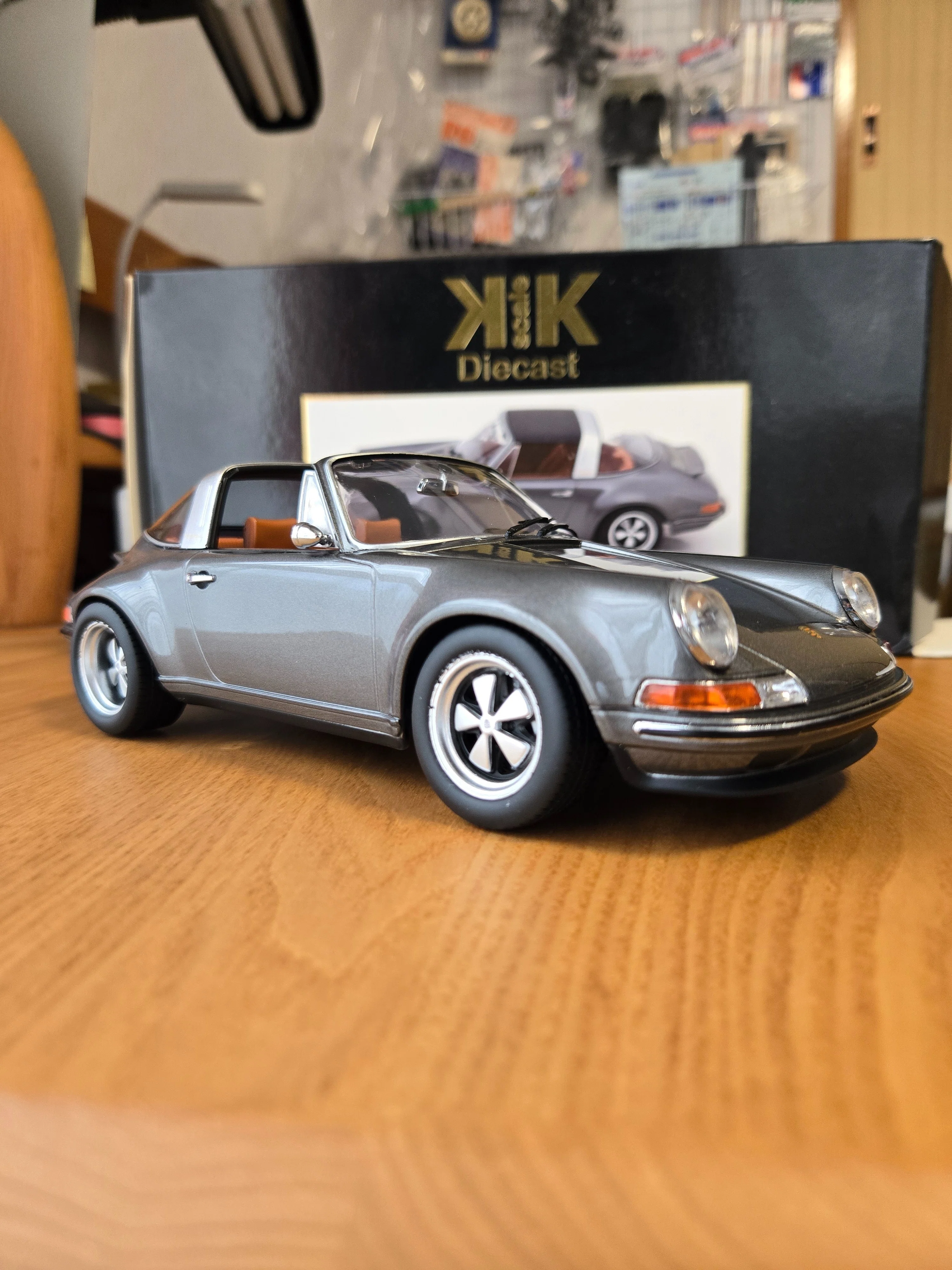 KK-Scale 1/18 シンガー ポルシェ911｜はっちゃぶろう