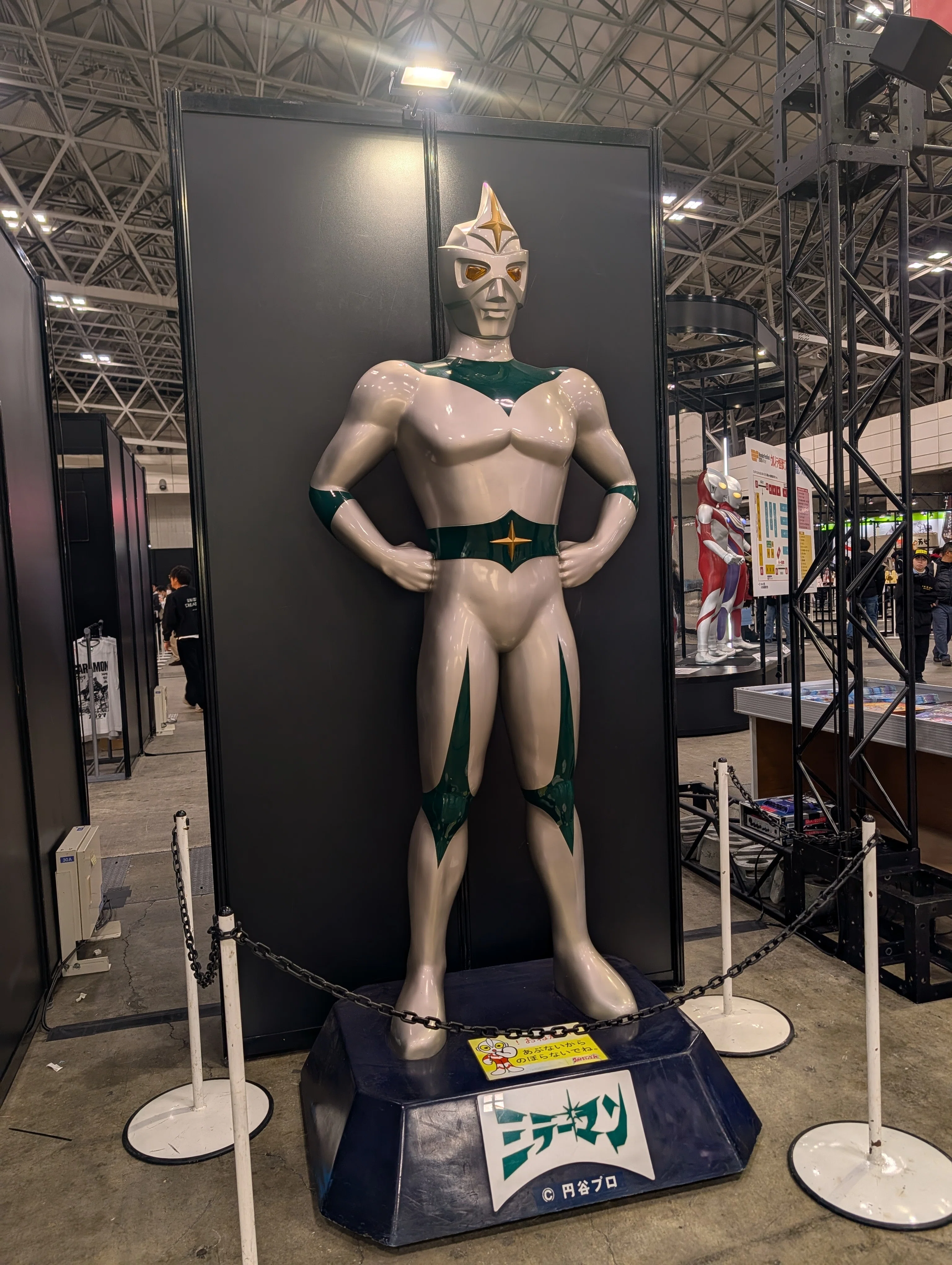 ワンフェス 2026 冬はなかは熱くて外はヒエヒエ｜製作スペースつじどう