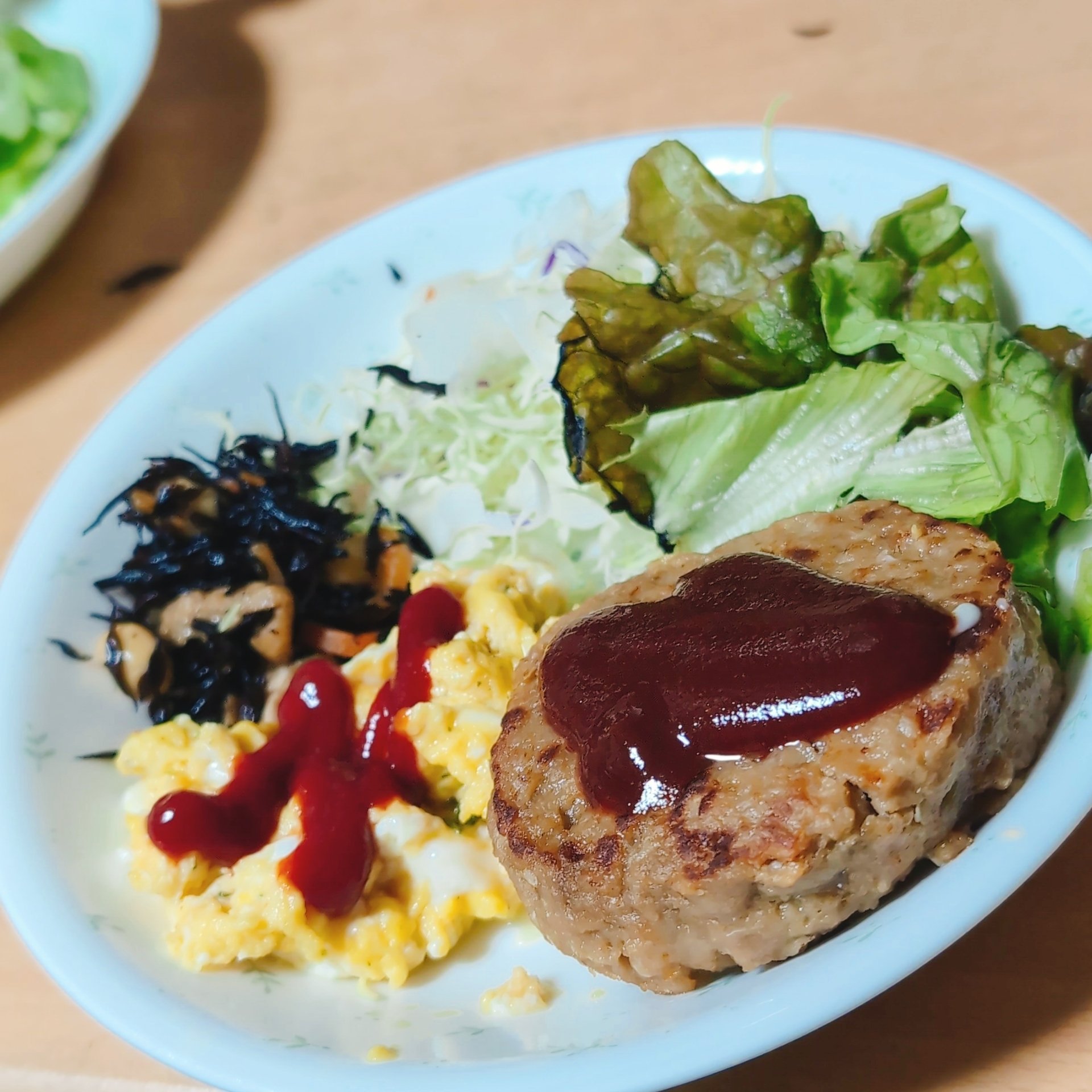 2/8 ハンバーグ。｜おもち