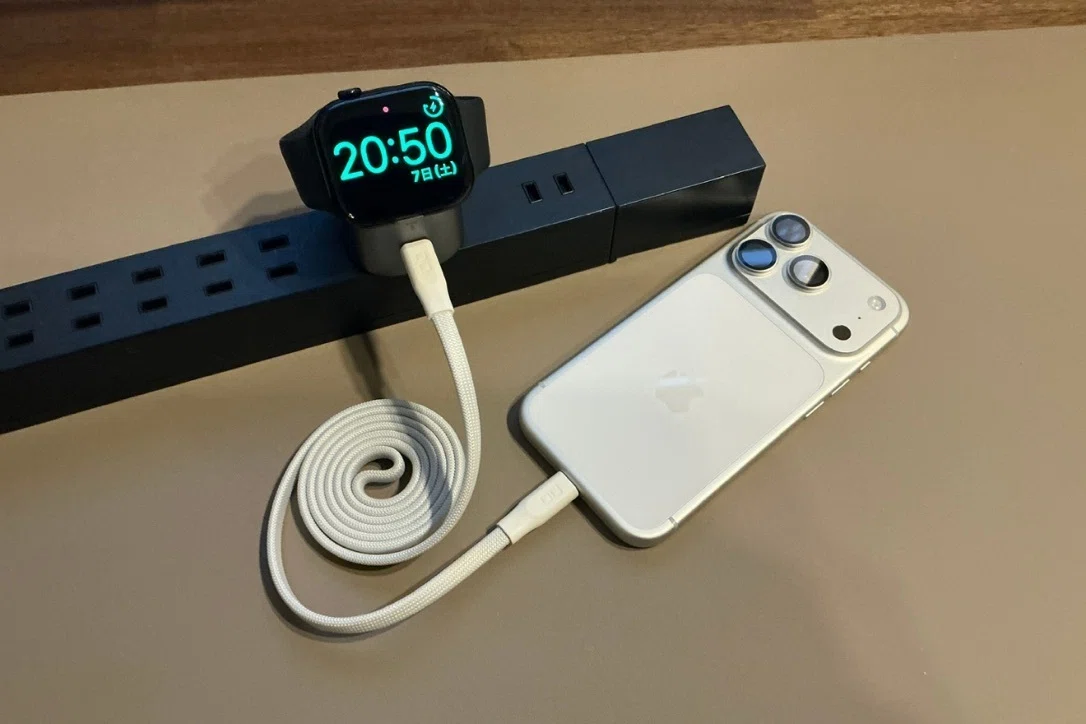 TORRAS Flasheye For Apple Watch 充電器 2in1 45Wレビュー！Apple