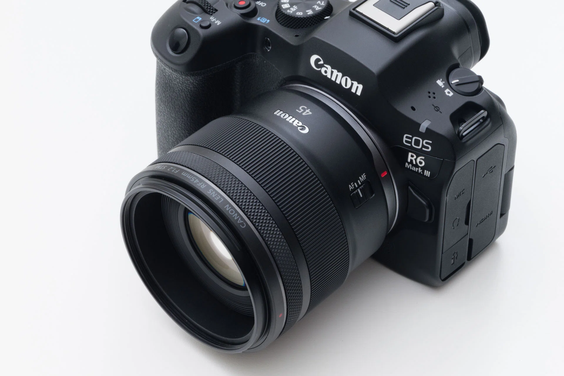【使用回数１回 美品！】キヤノン Canon RF45mm F1.2 STM キヤノン「RF45mm F1.2 STM」レビュー！たった6万円で買える神レンズ