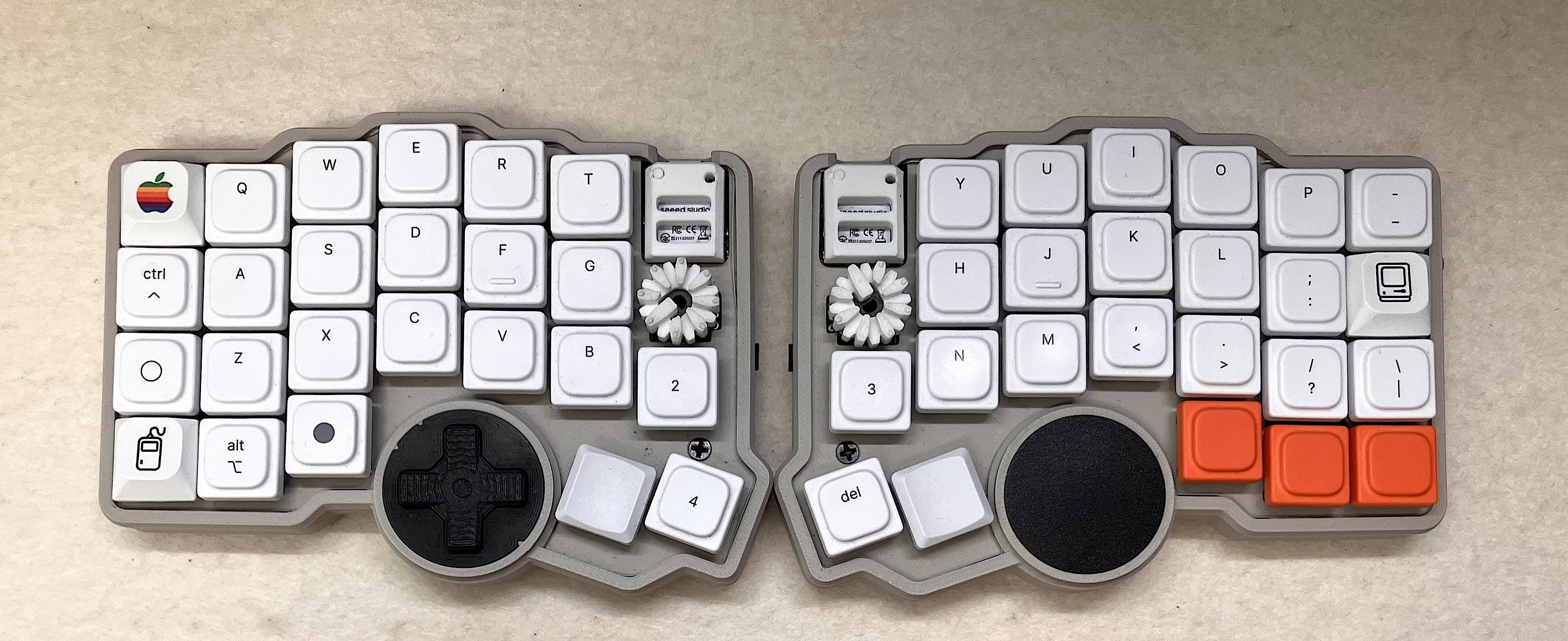 4枚目の分割キーボード、Cornix LP を使い始めた｜KAKU