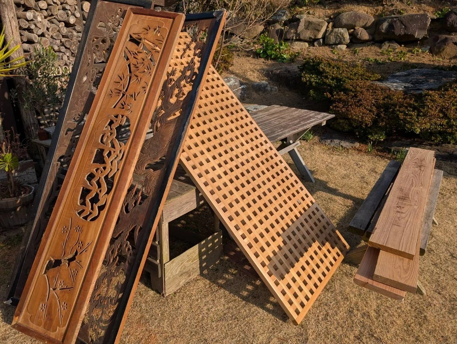 古い欄間を天井板にリメイク！｜風来望のあるじ