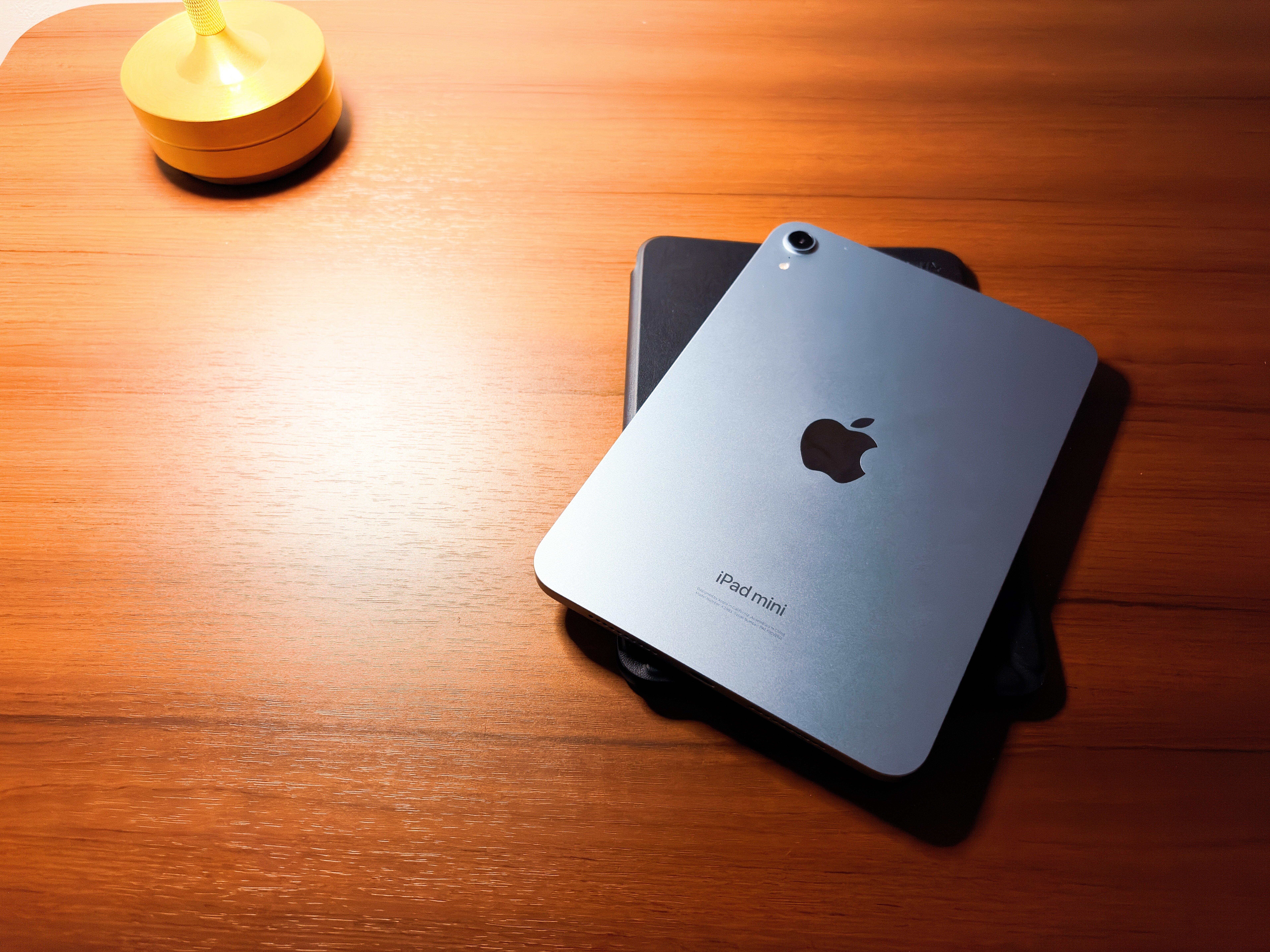 iPad miniケースの最適解を求めて。機能と佇まいにこだわった4つの